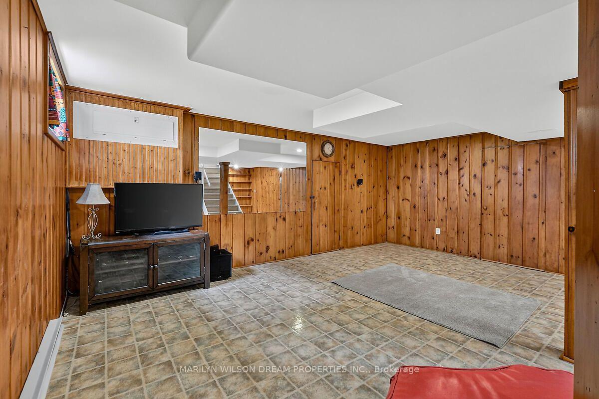 Photo 43 of 121 St Laurent Boulevard, Ottawa, Manor Park — HOMEH