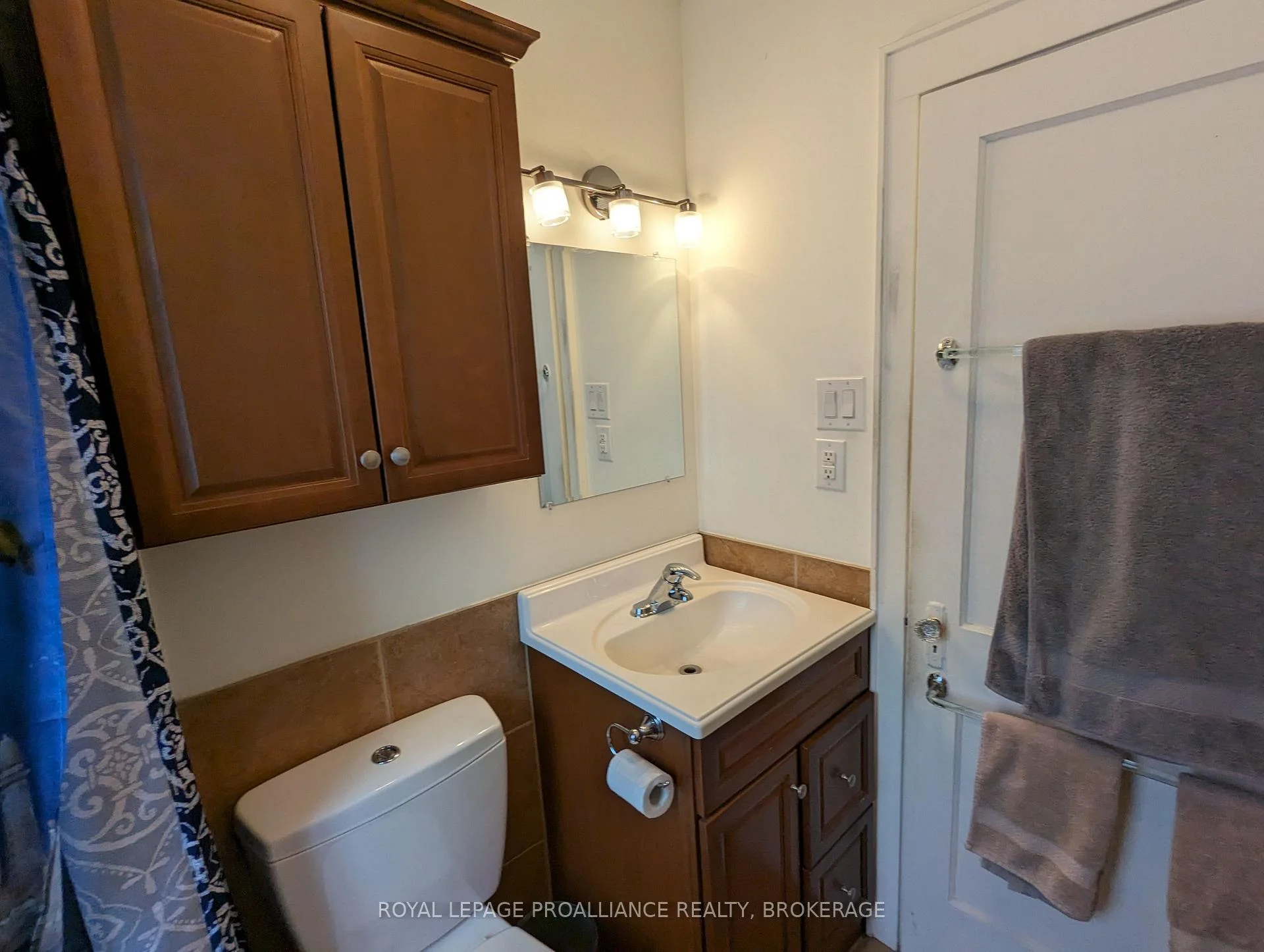 Photo 17 of 51 Dundas Street, Kingston, Central City East — HOMEH