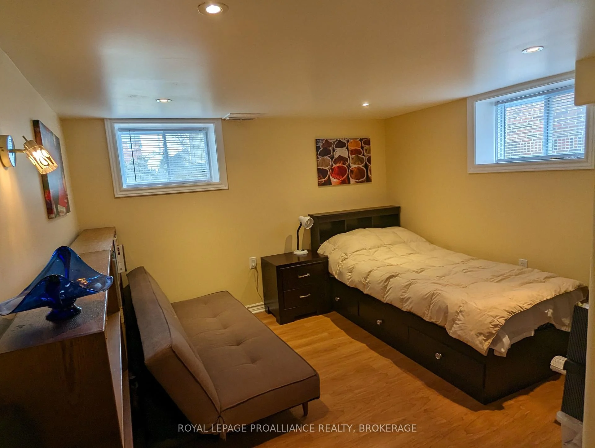 Photo 34 of 51 Dundas Street, Kingston, Central City East — HOMEH