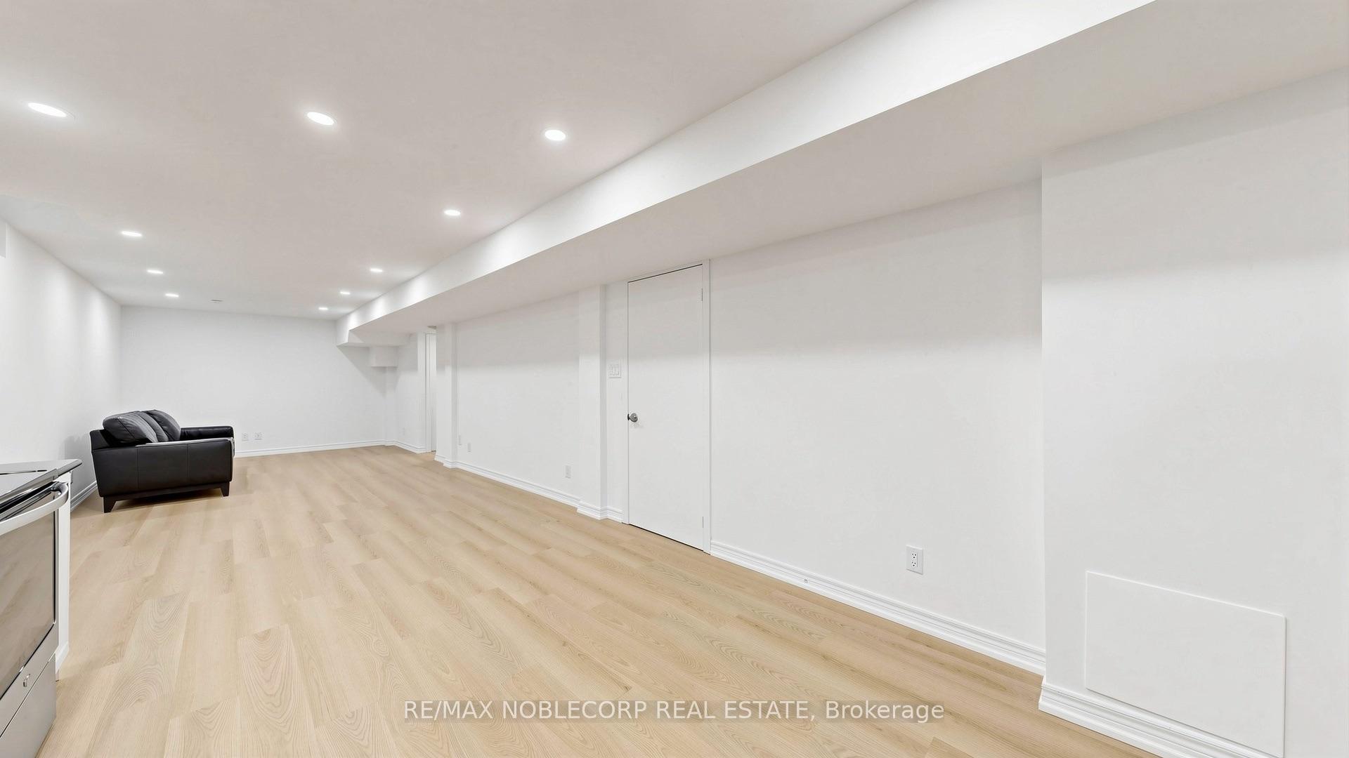 Photo 11 of Unit Lower, 103 Longhouse Street, Vaughan, East Woodbridge — HOMEH