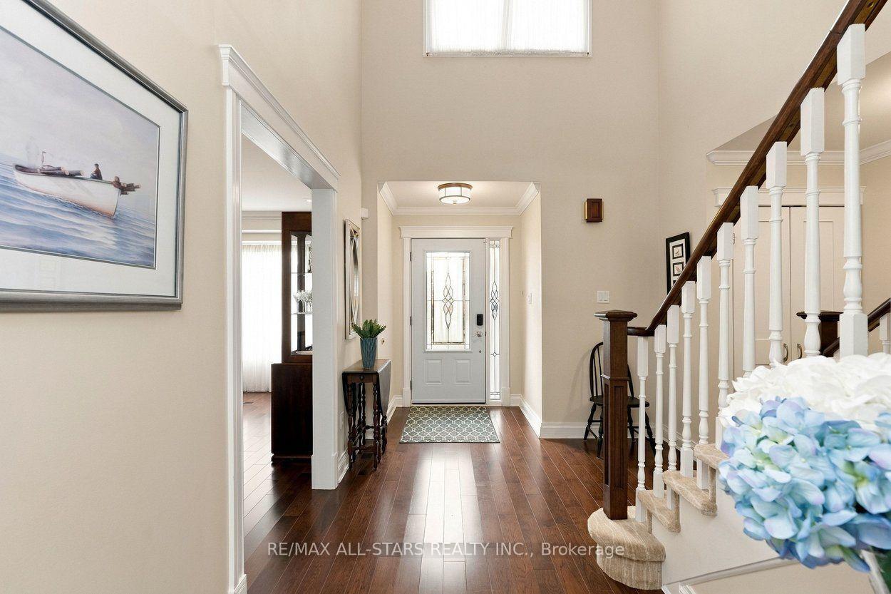 Photo 4 of 18 Ranger Court, Markham, Sherwood-Amberglen — HOMEH