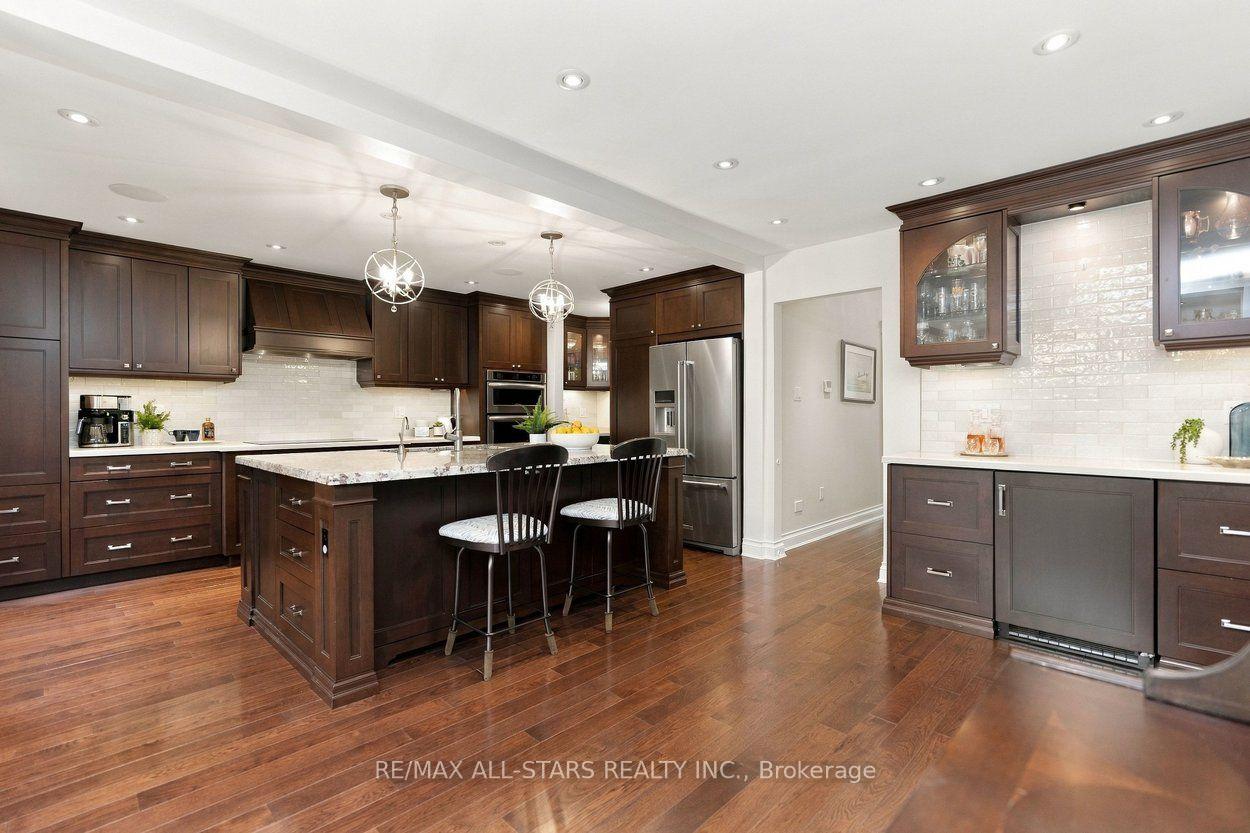 Photo 7 of 18 Ranger Court, Markham, Sherwood-Amberglen — HOMEH