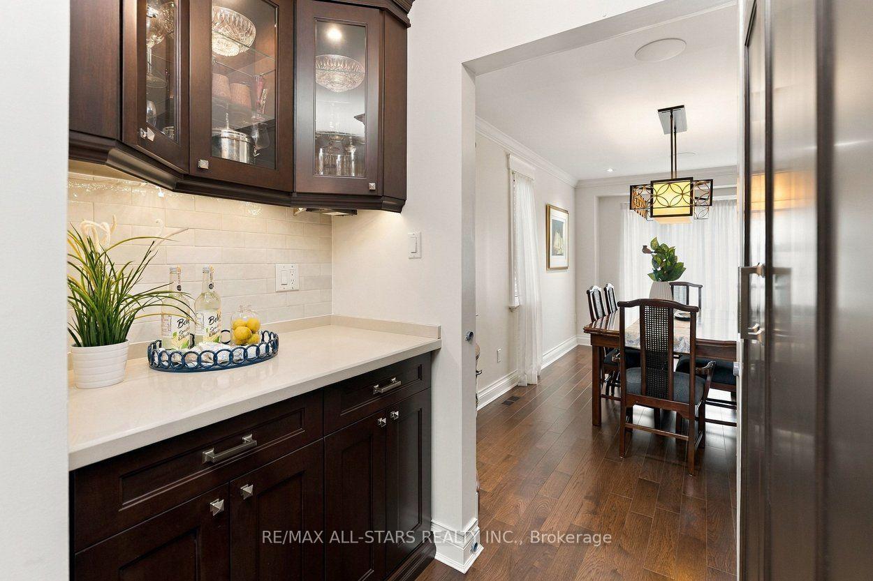 Photo 12 of 18 Ranger Court, Markham, Sherwood-Amberglen — HOMEH