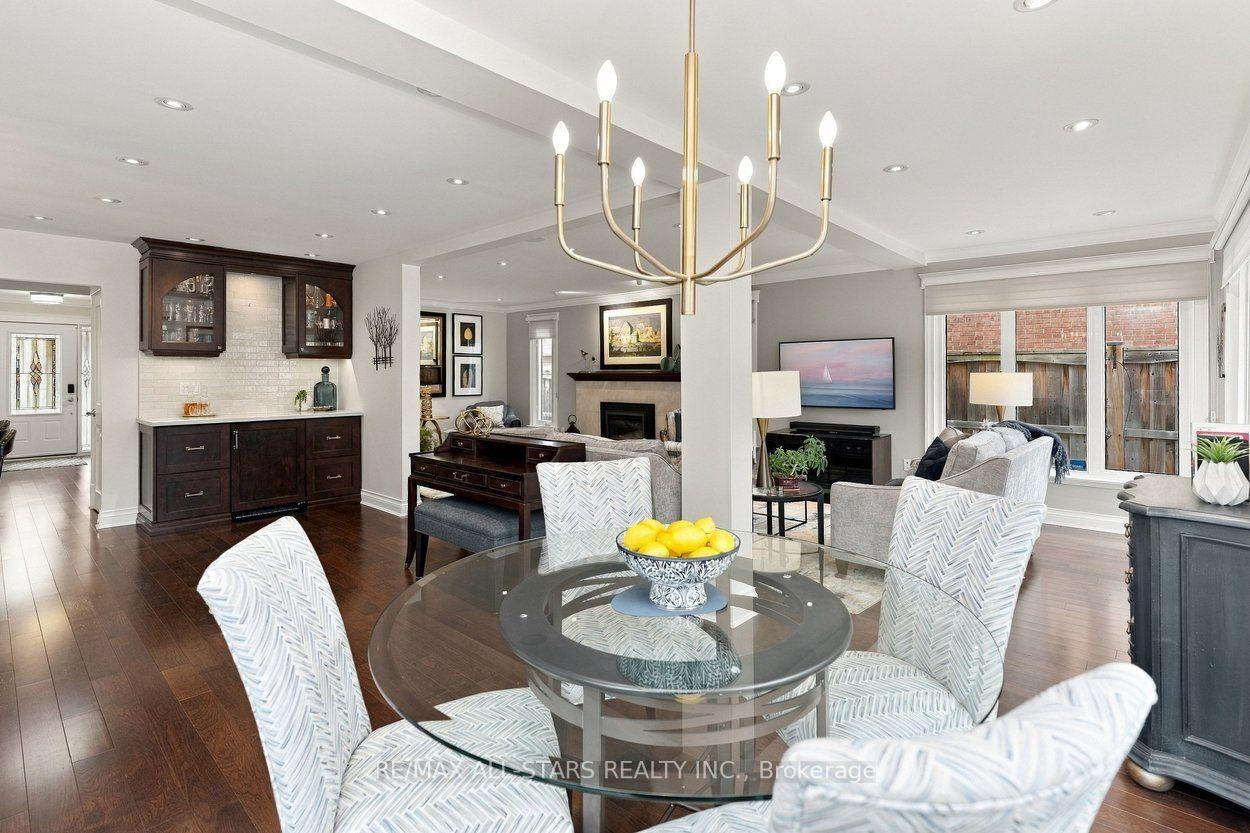 Photo 19 of 18 Ranger Court, Markham, Sherwood-Amberglen — HOMEH