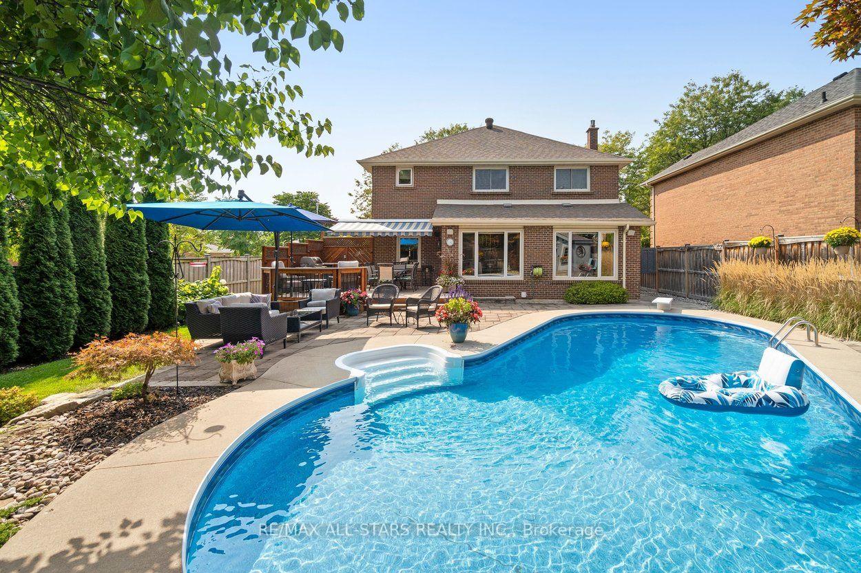 Photo 41 of 18 Ranger Court, Markham, Sherwood-Amberglen — HOMEH