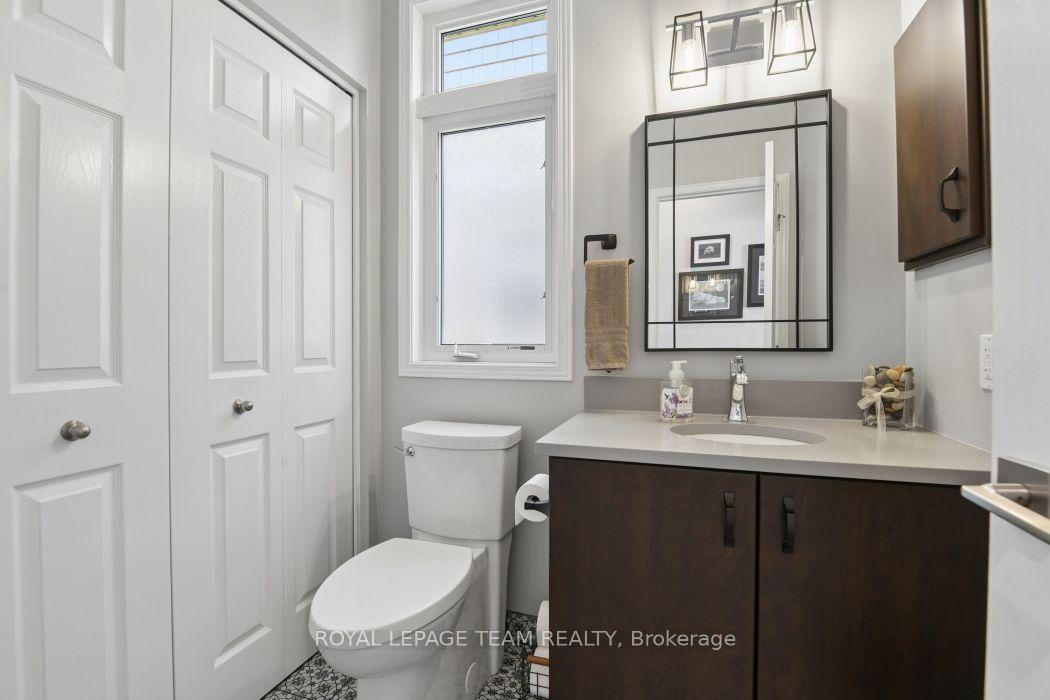 Photo 22 of 934 Burwash Landing, Ottawa, Kanata - Morgan's Grant/South March — HOMEH