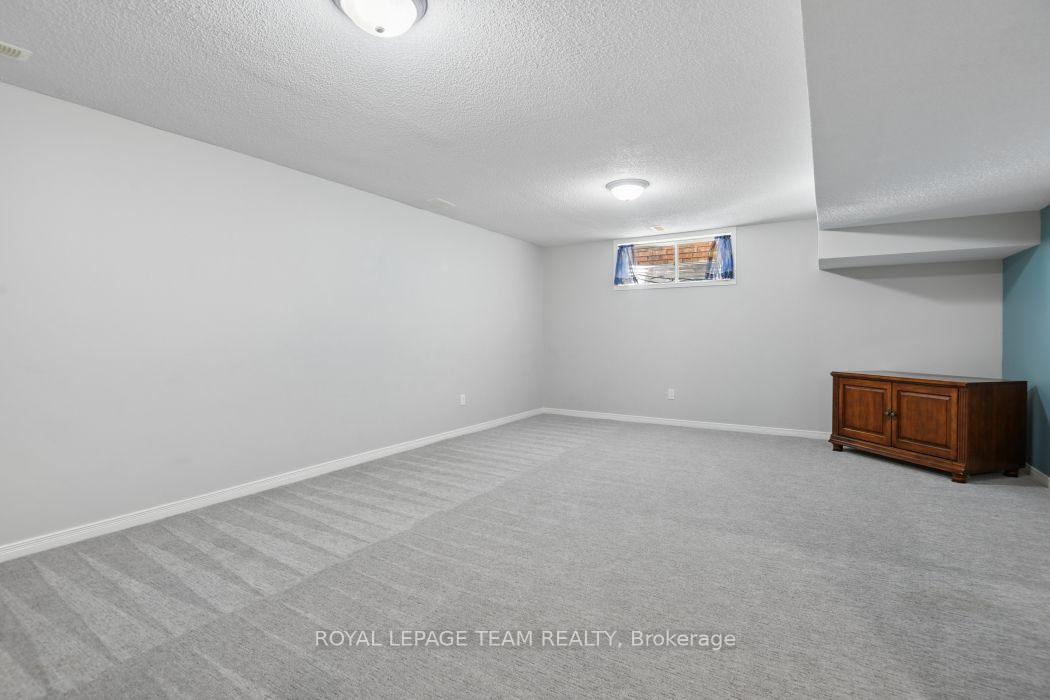 Photo 26 of 934 Burwash Landing, Ottawa, Kanata - Morgan's Grant/South March — HOMEH