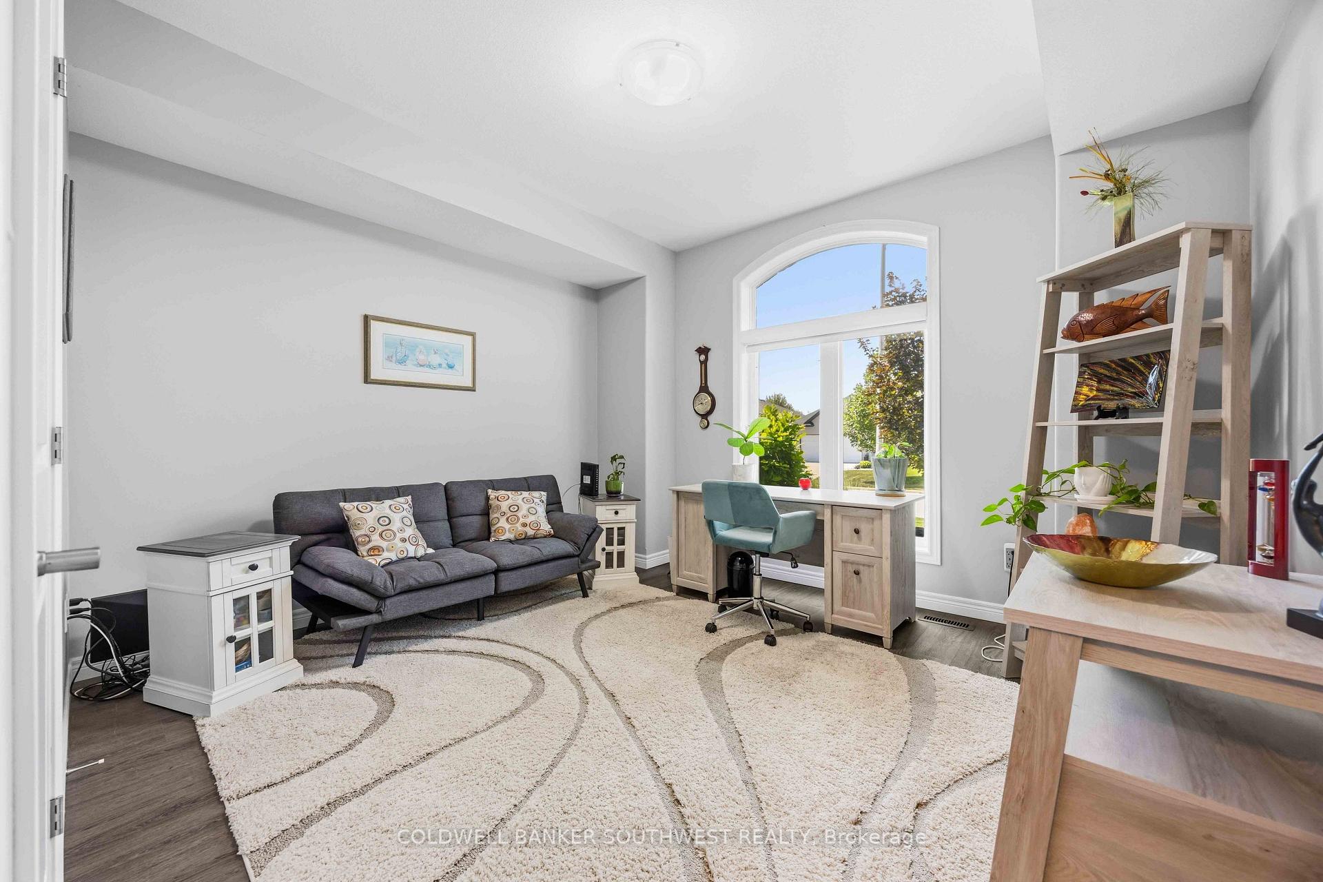 Photo 22 of 212 Basquiat Crescent, Sarnia — HOMEH