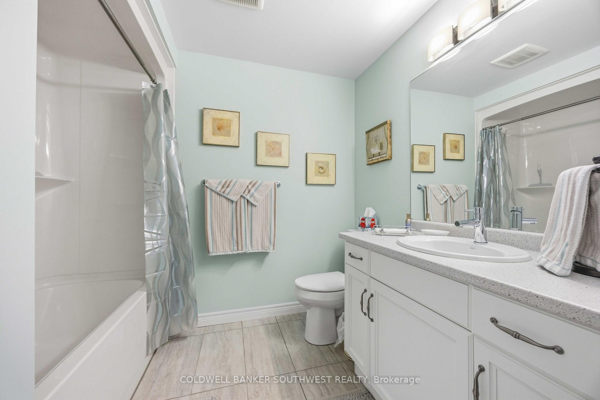 Photo 39 of 212 Basquiat Crescent, Sarnia — HOMEH