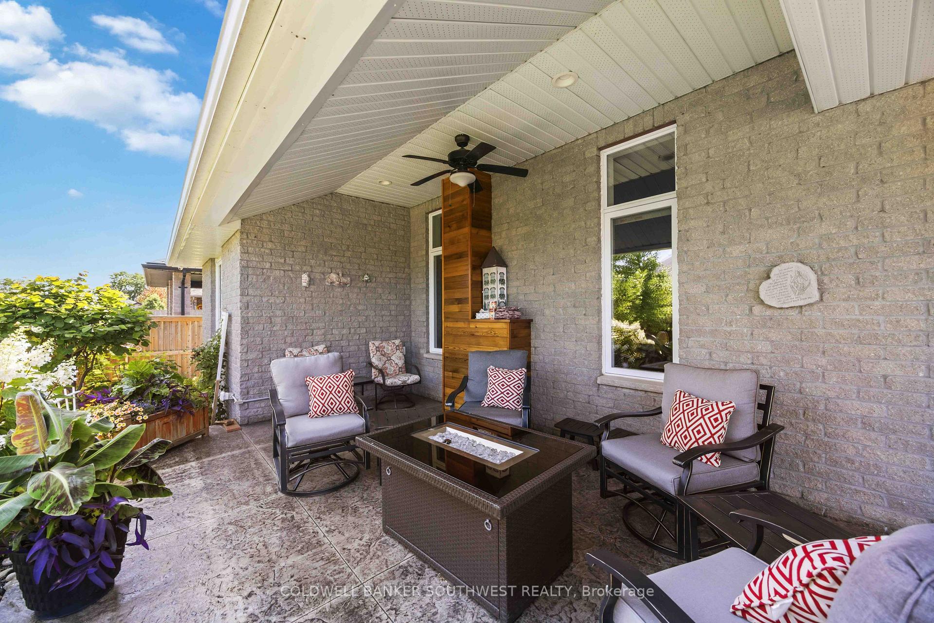 Photo 43 of 212 Basquiat Crescent, Sarnia — HOMEH