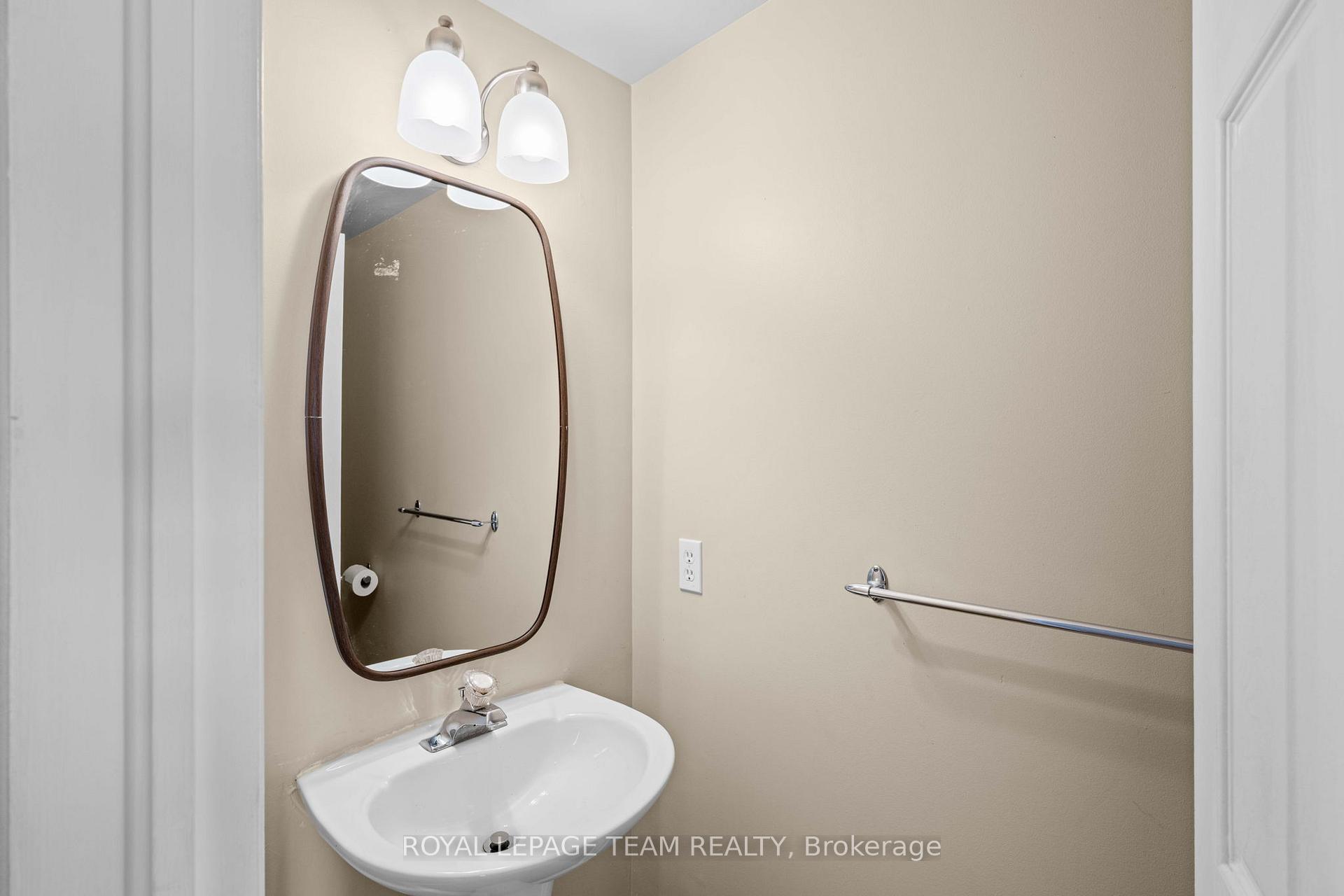 Photo 11 of 91 Thornbury Crescent, Ottawa, Centrepointe — HOMEH