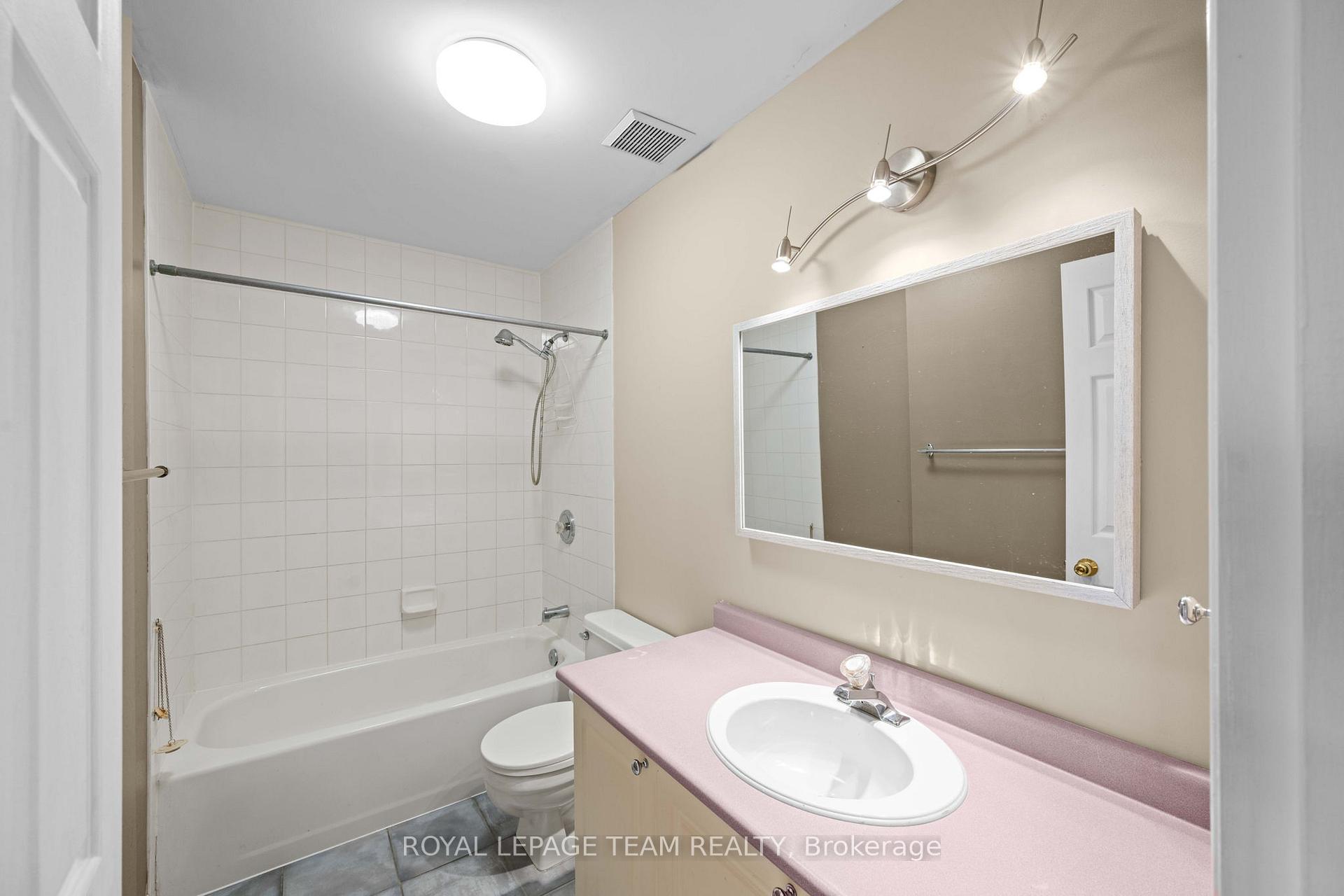 Photo 22 of 91 Thornbury Crescent, Ottawa, Centrepointe — HOMEH