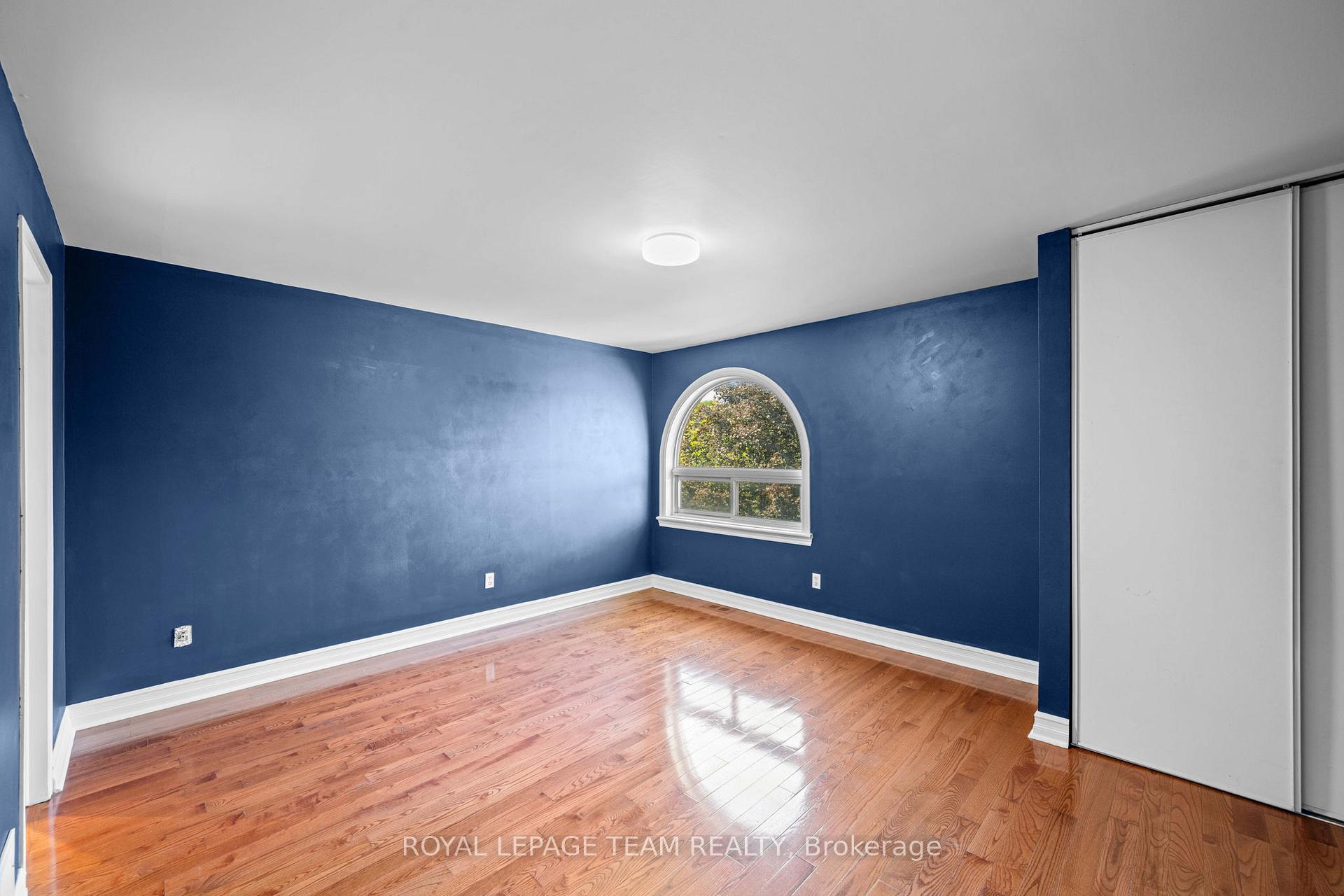Photo 28 of 91 Thornbury Crescent, Ottawa, Centrepointe — HOMEH