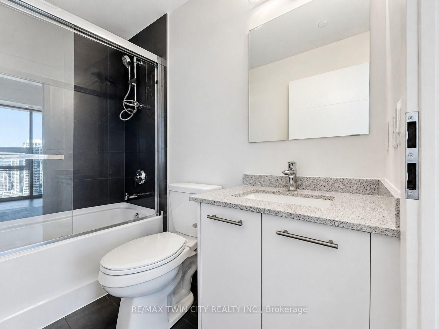 Photo 21 of 30 Francis Street S, Kitchener, City Commercial Core — HOMEH