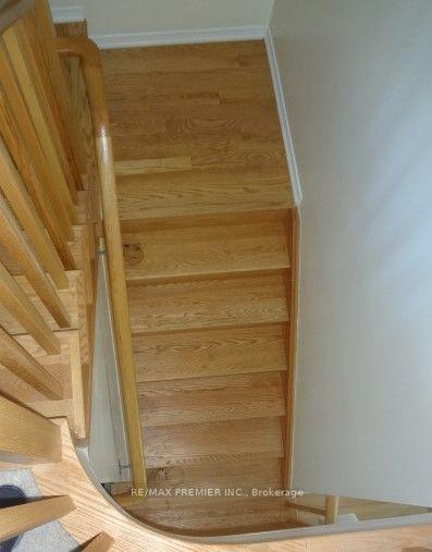 Photo 13 of Unit 17, 8273 Tulip Tree Drive, Niagara Falls, Brown — HOMEH