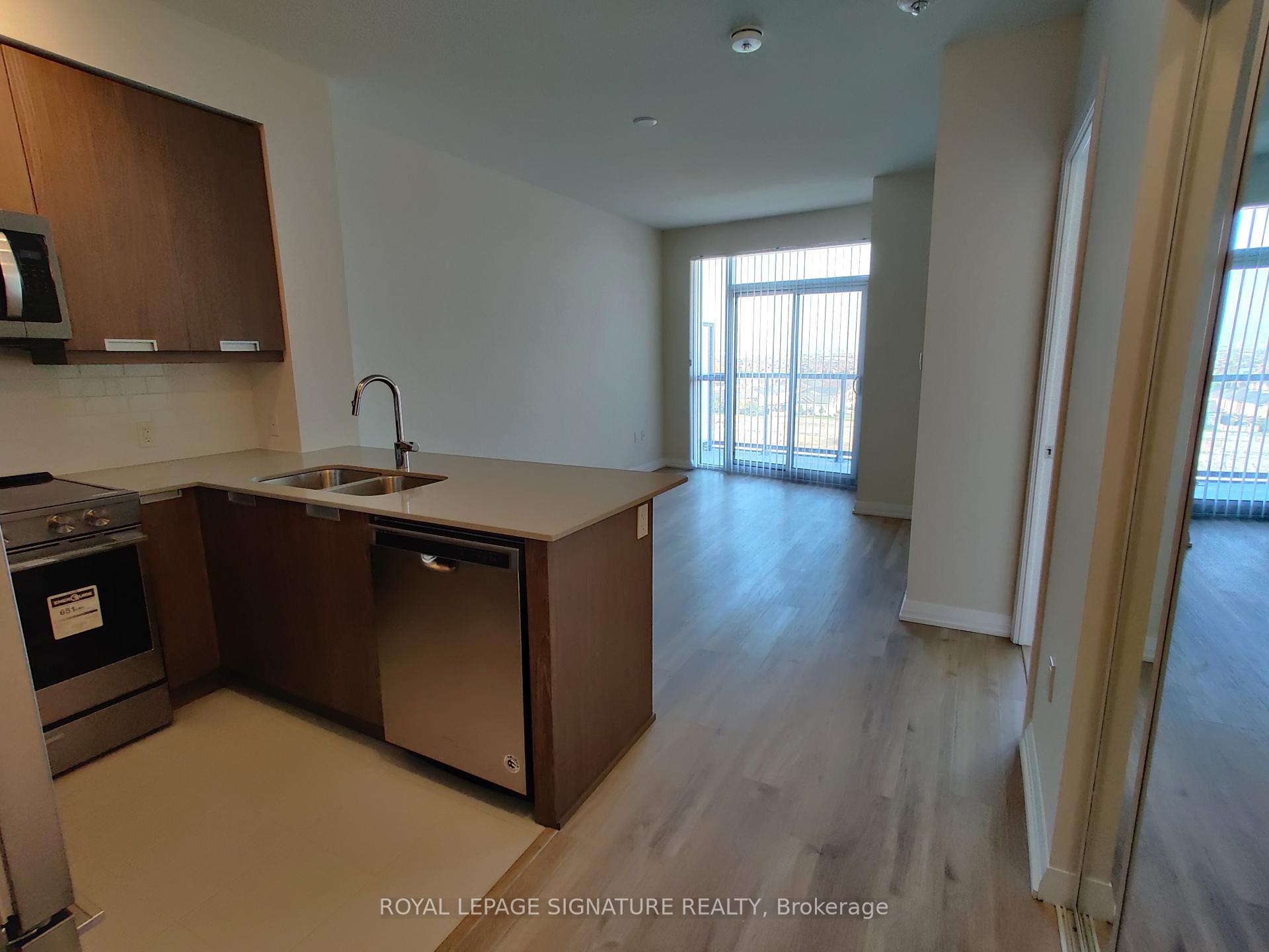 Photo 6 of Unit 1012, 35 Watergarden Drive, Mississauga, Hurontario — HOMEH