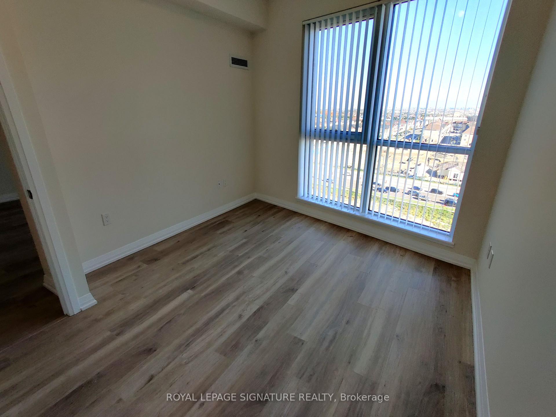 Photo 11 of Unit 1012, 35 Watergarden Drive, Mississauga, Hurontario — HOMEH