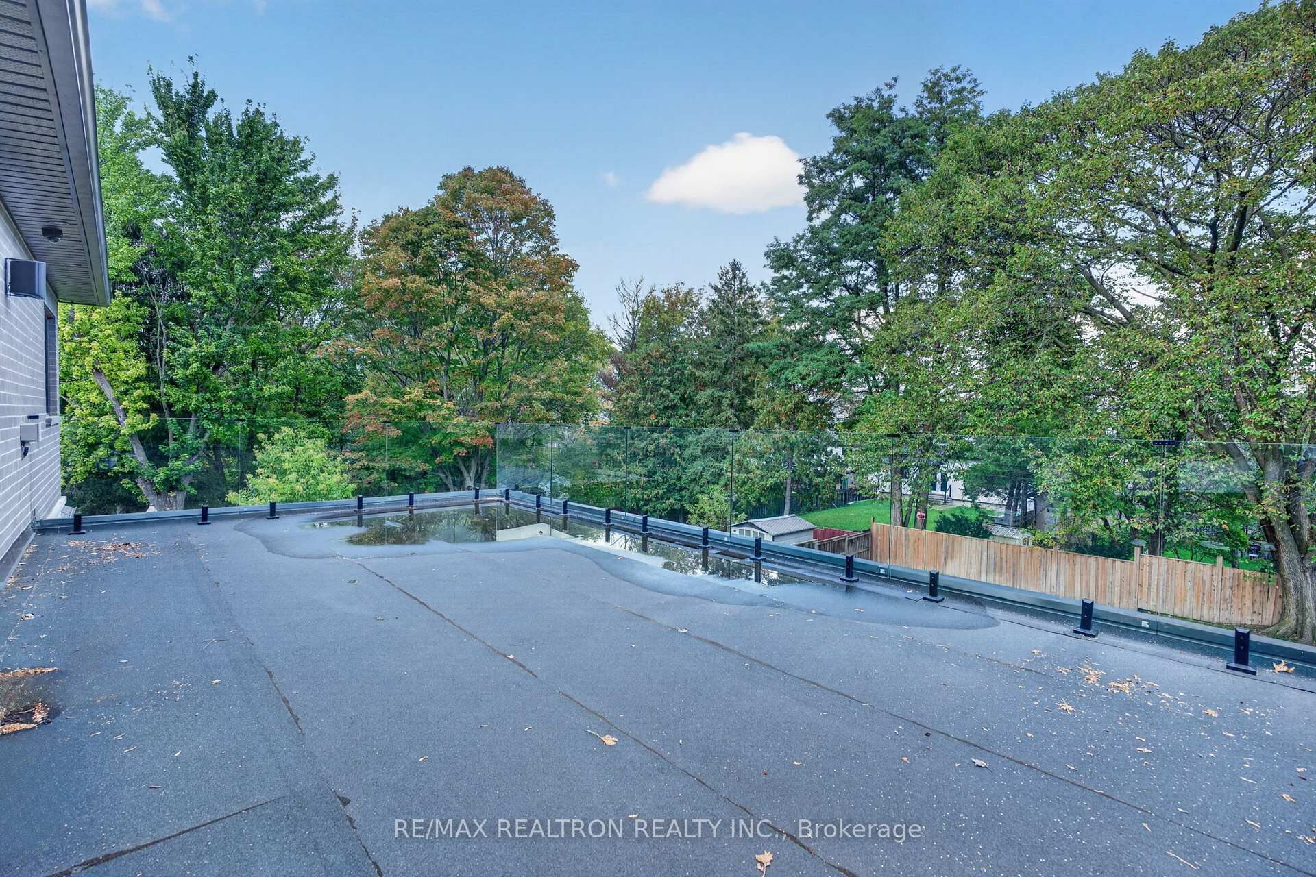 Photo 29 of 1985 Guild Road, Pickering, Village East — HOMEH
