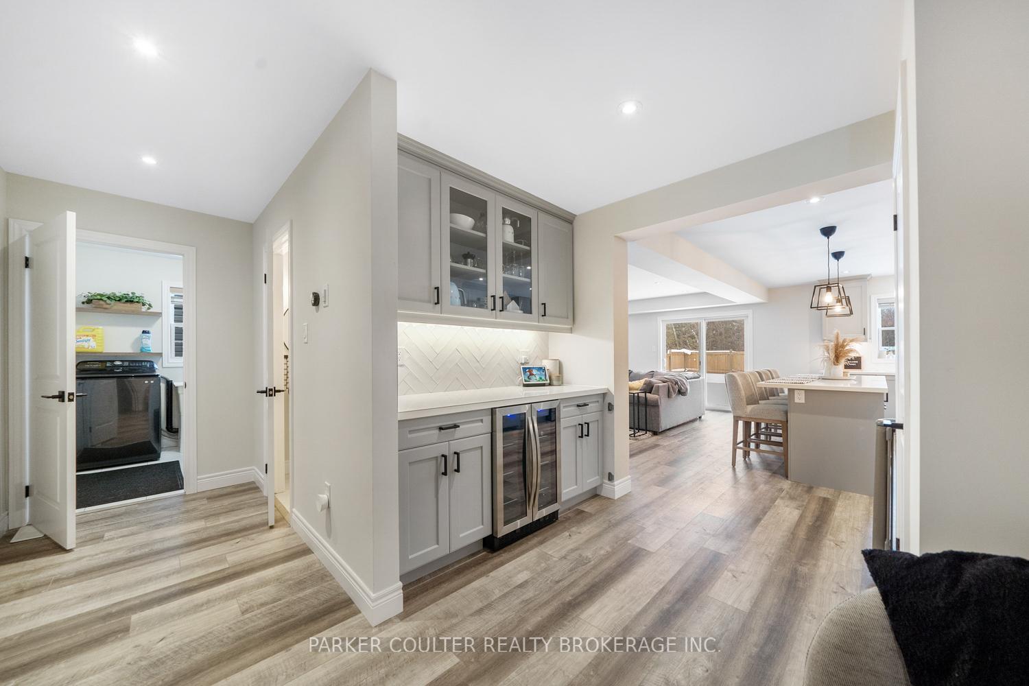 Photo 5 of 255 Wild Rose Drive, Gravenhurst, Muskoka (S) — HOMEH