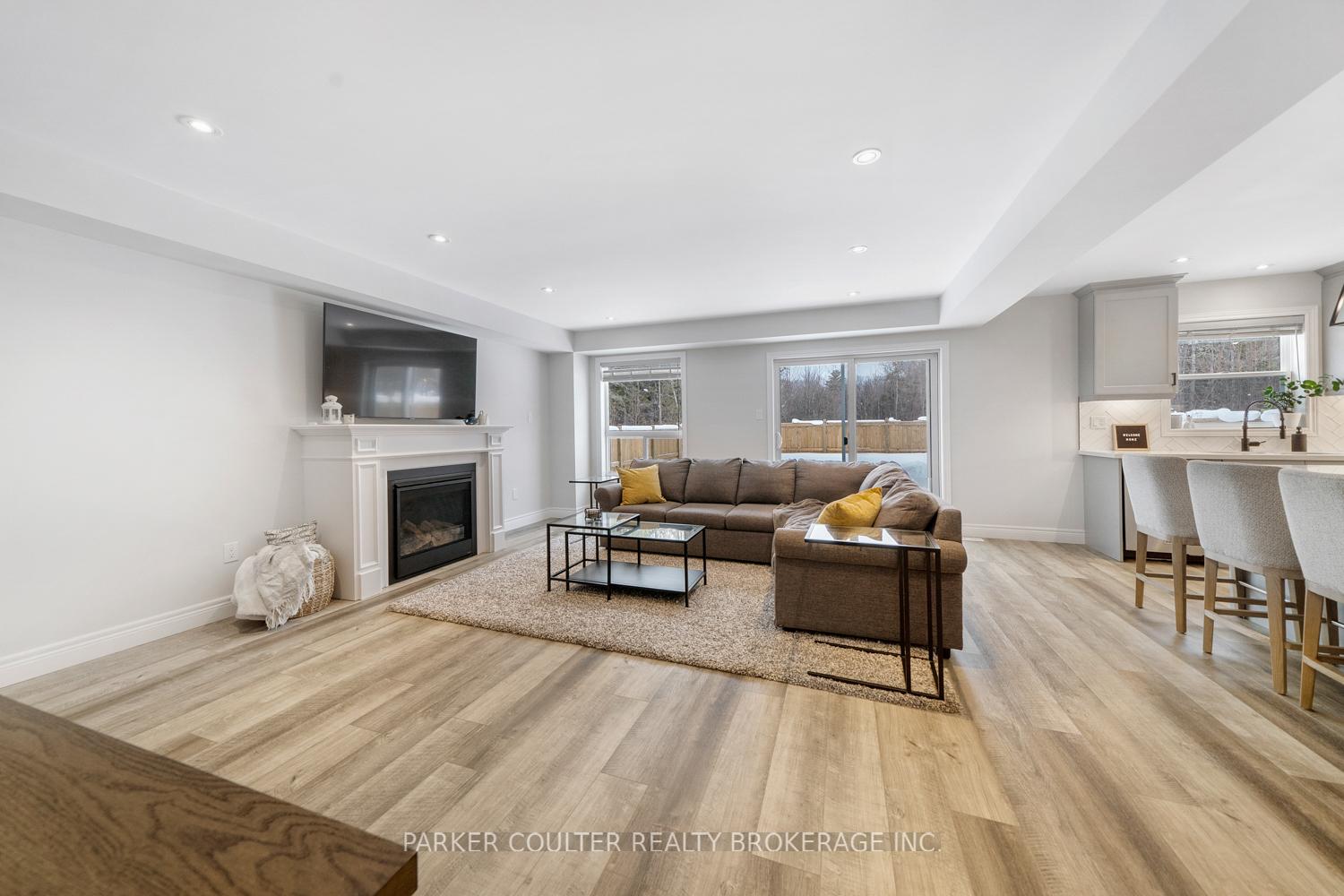 Photo 7 of 255 Wild Rose Drive, Gravenhurst, Muskoka (S) — HOMEH