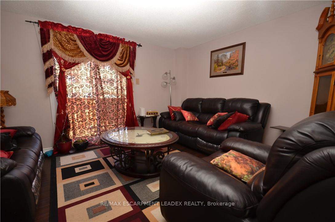 Photo 2 of Unit 23, 490 Grey Street E, Brantford — HOMEH