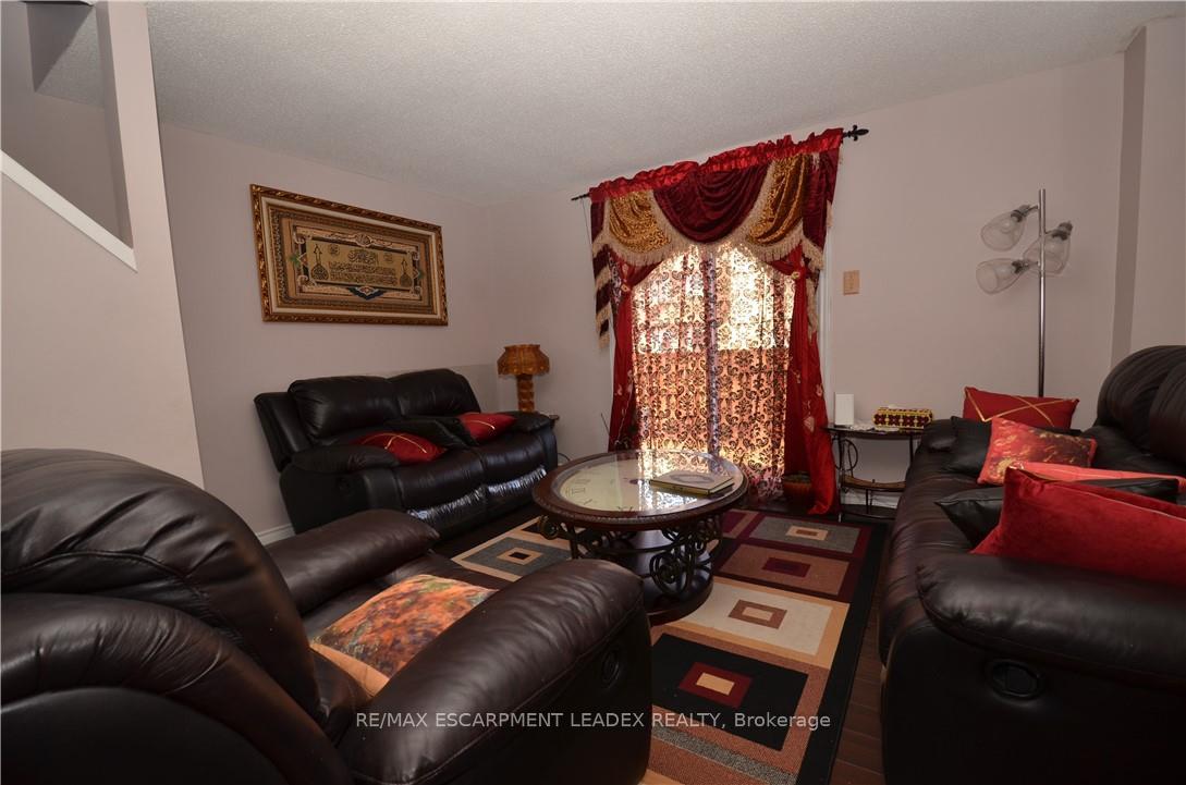 Photo 3 of Unit 23, 490 Grey Street E, Brantford — HOMEH