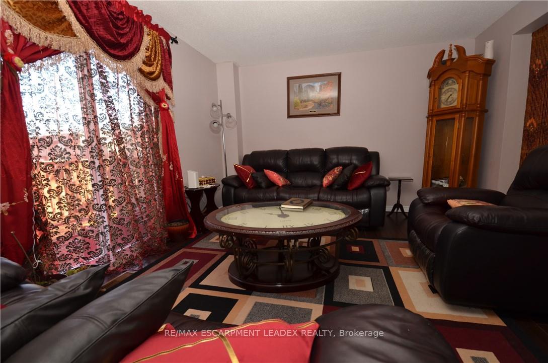 Photo 4 of Unit 23, 490 Grey Street E, Brantford — HOMEH