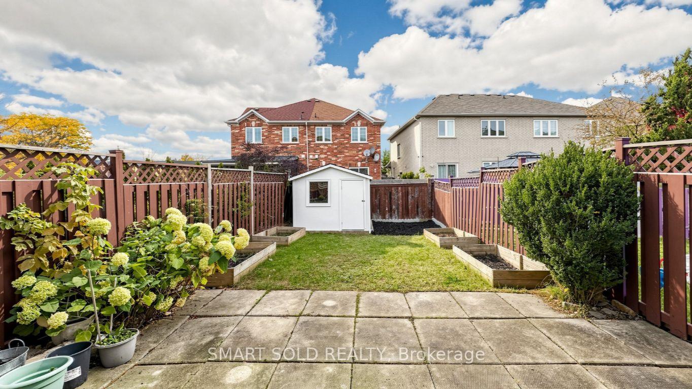 Photo 35 of 6 Kinney Gate, Vaughan, Maple — HOMEH