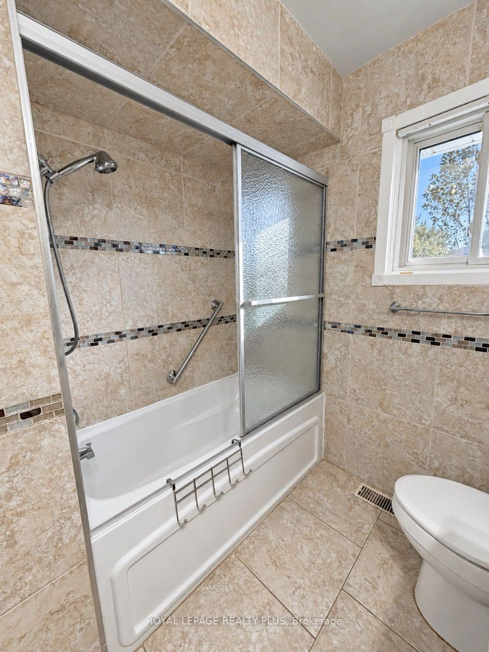 Photo 13 of 3167 Highway 56, Hamilton, Binbrook — HOMEH