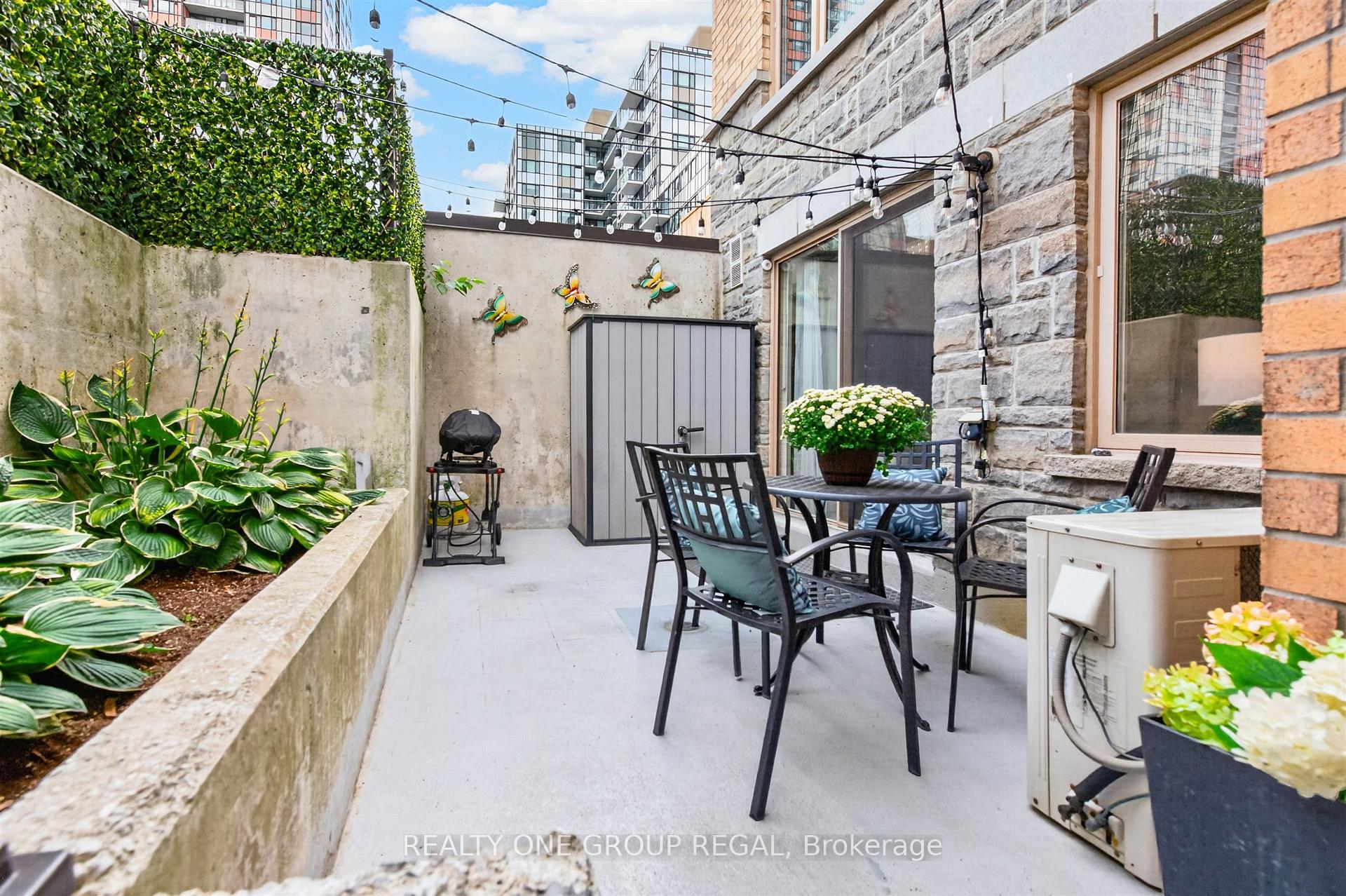 Photo 4 of Unit 155, 6 Foundry Avenue, Toronto, Dovercourt-Wallace Emerson-Junction — HOMEH