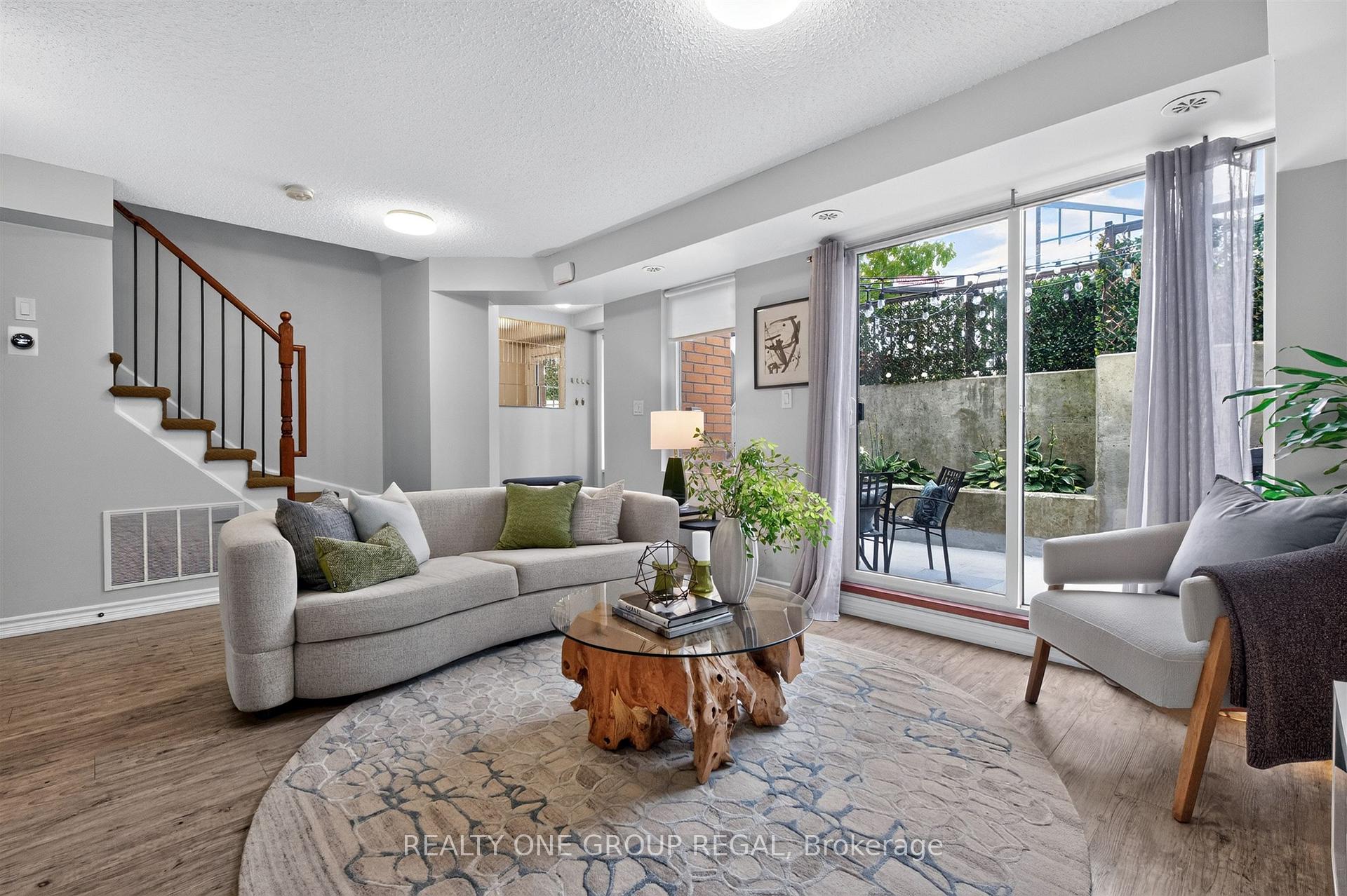 Photo 11 of Unit 155, 6 Foundry Avenue, Toronto, Dovercourt-Wallace Emerson-Junction — HOMEH