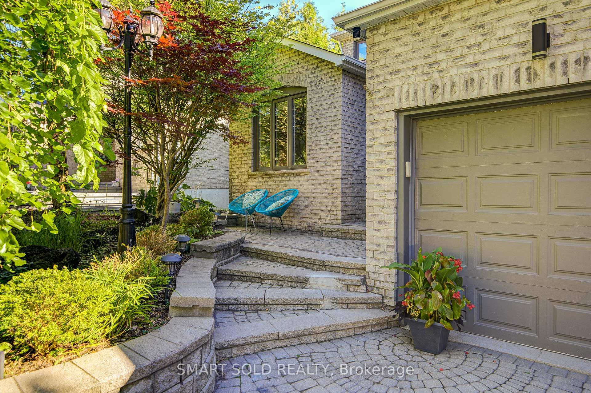 Photo 7 of 350 Kirby Crescent, Newmarket, Glenway Estates — HOMEH