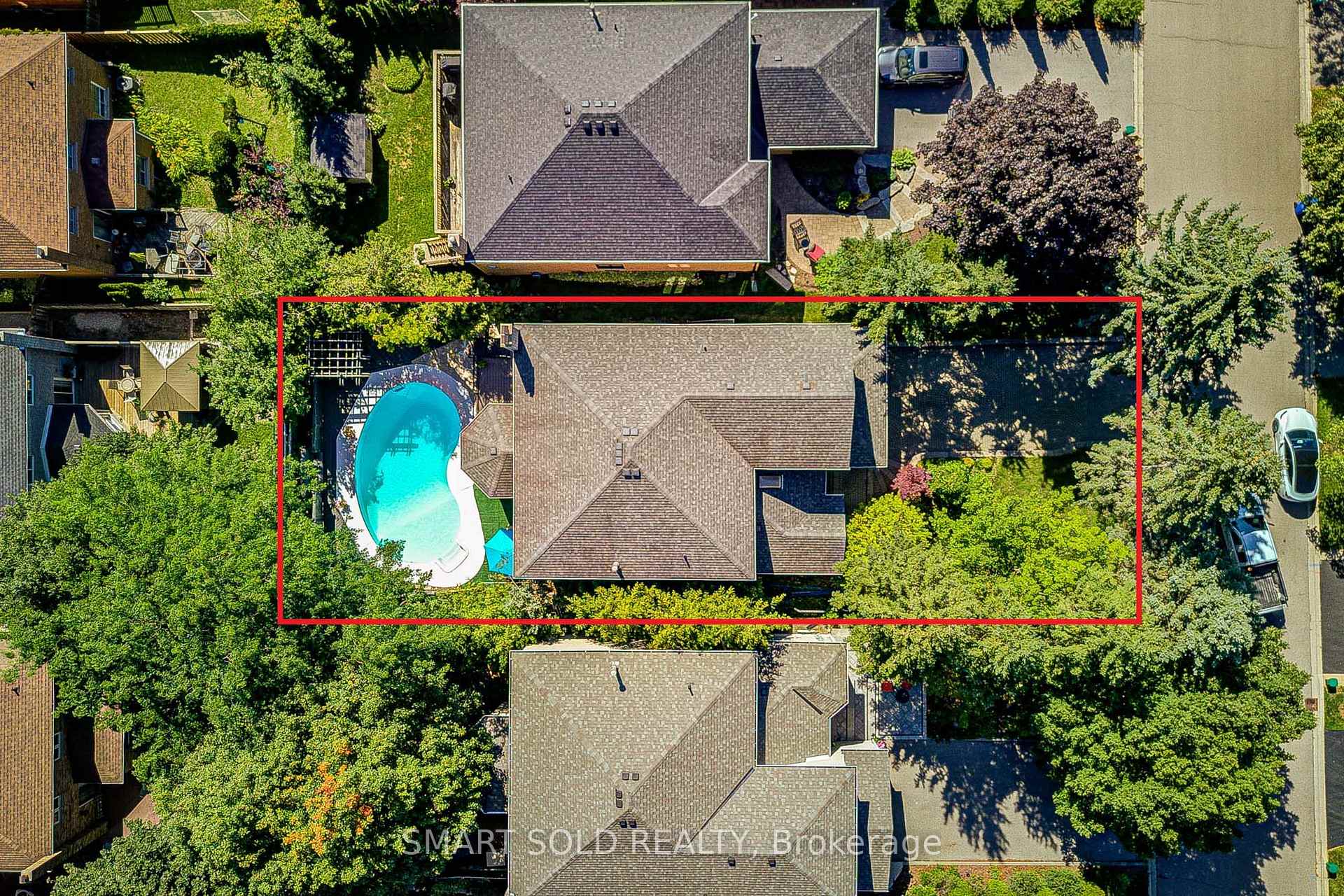Photo 9 of 350 Kirby Crescent, Newmarket, Glenway Estates — HOMEH