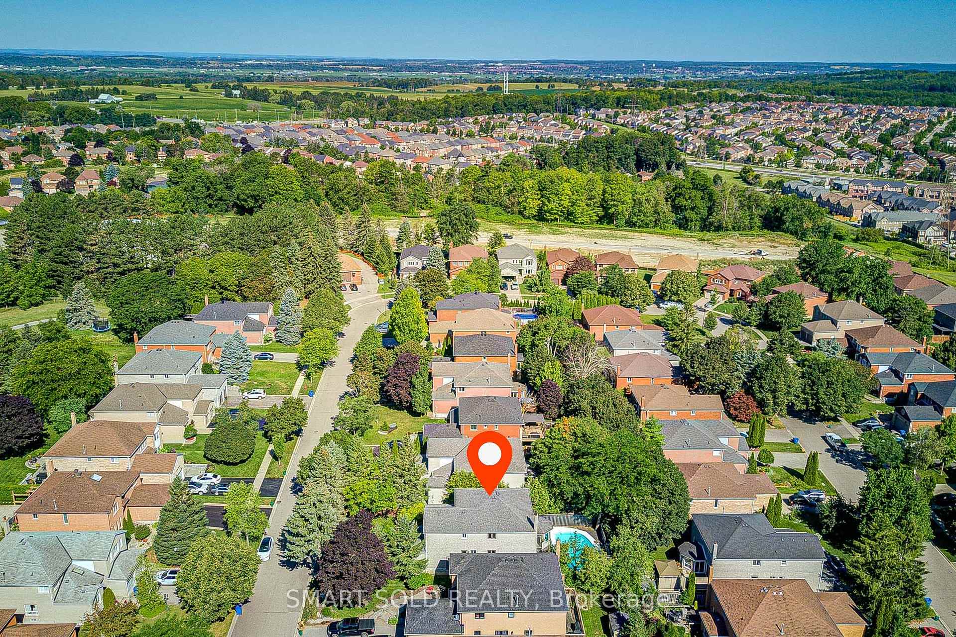 Photo 13 of 350 Kirby Crescent, Newmarket, Glenway Estates — HOMEH