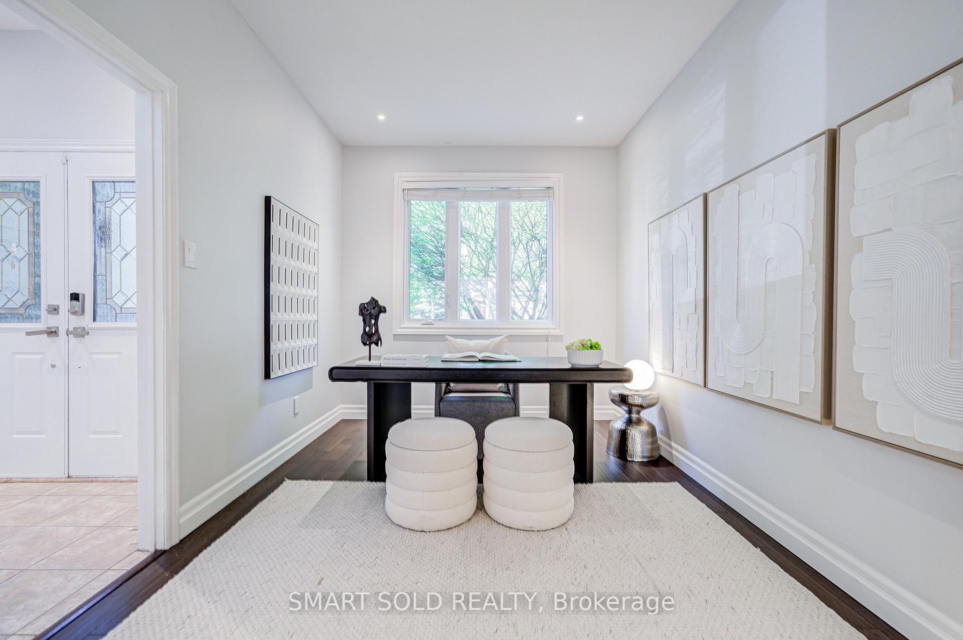 Photo 23 of 350 Kirby Crescent, Newmarket, Glenway Estates — HOMEH