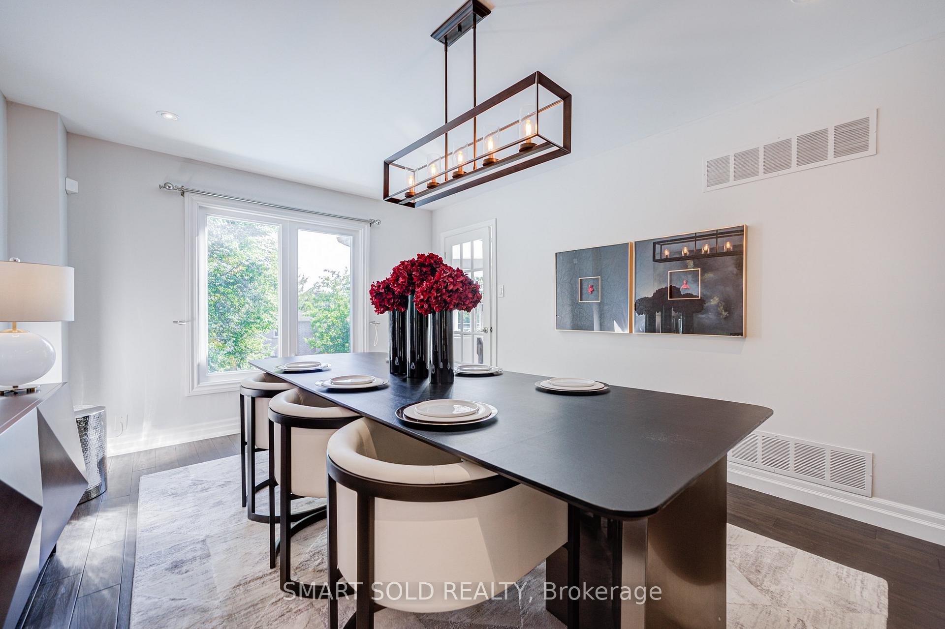 Photo 33 of 350 Kirby Crescent, Newmarket, Glenway Estates — HOMEH