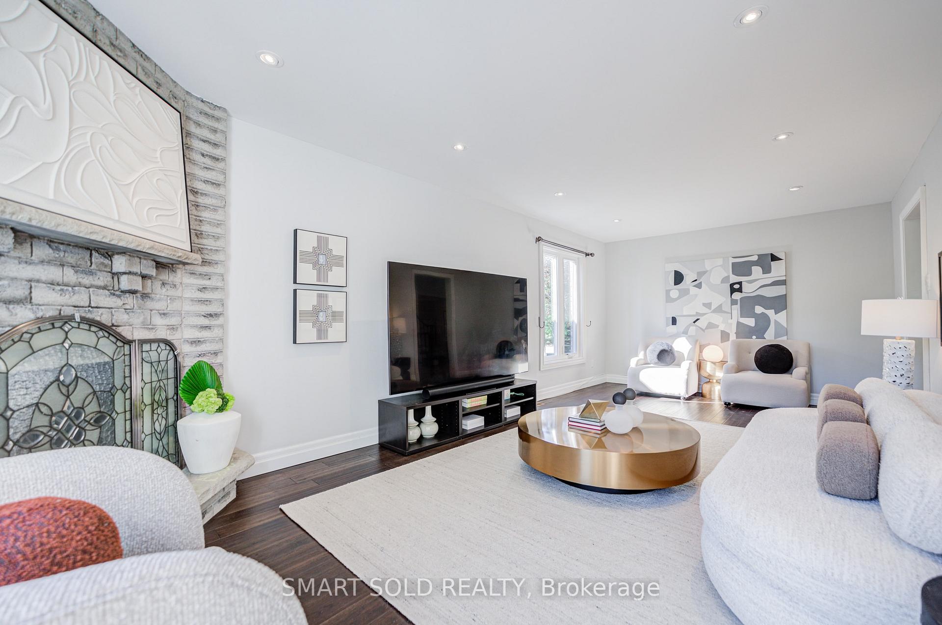 Photo 44 of 350 Kirby Crescent, Newmarket, Glenway Estates — HOMEH