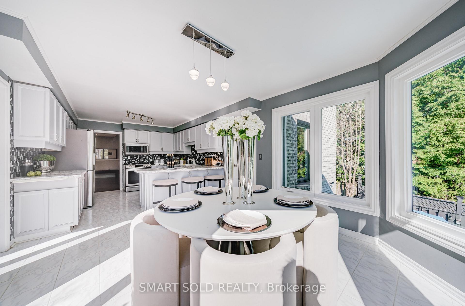 Photo 47 of 350 Kirby Crescent, Newmarket, Glenway Estates — HOMEH