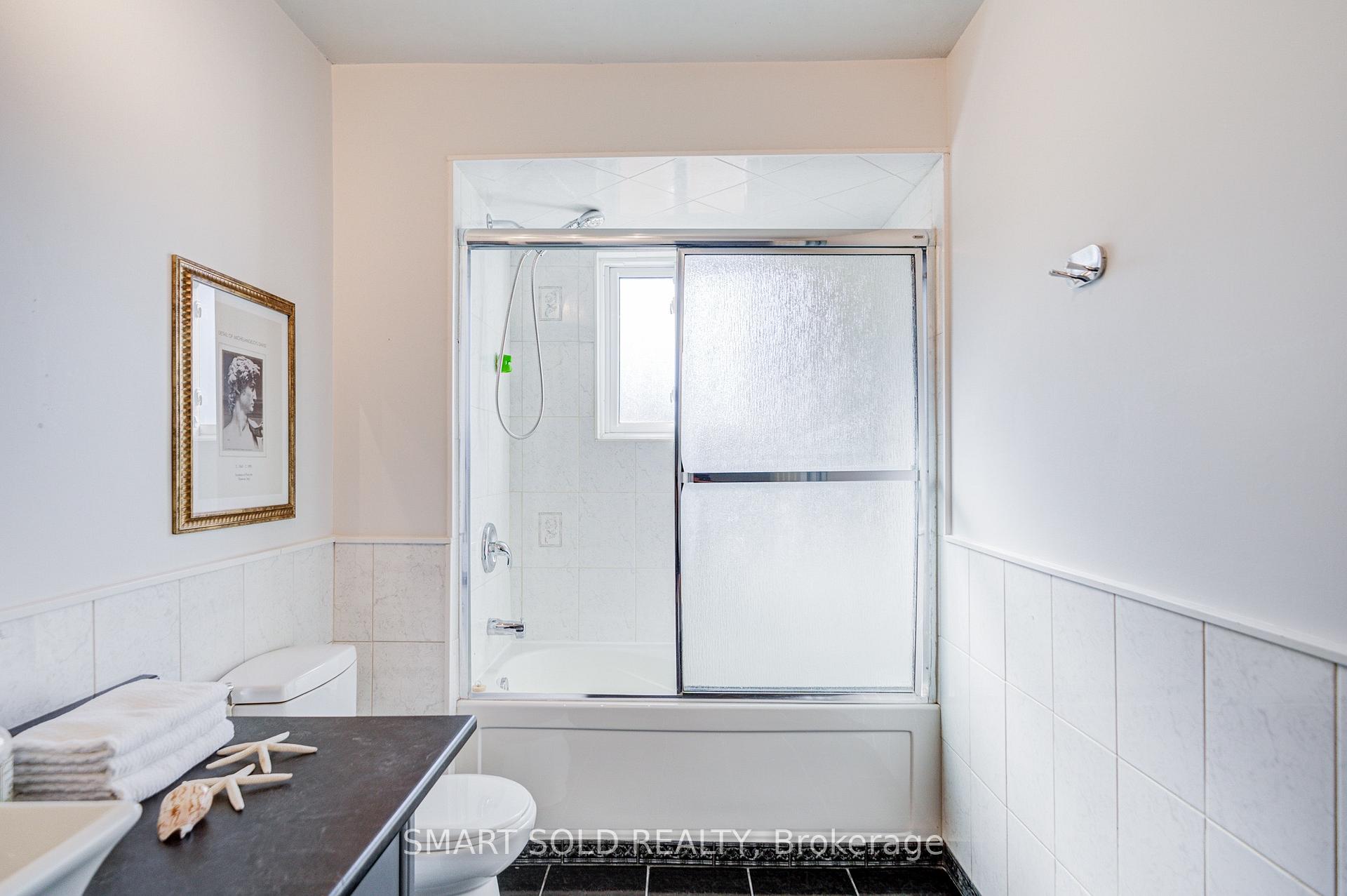 Photo 77 of 350 Kirby Crescent, Newmarket, Glenway Estates — HOMEH