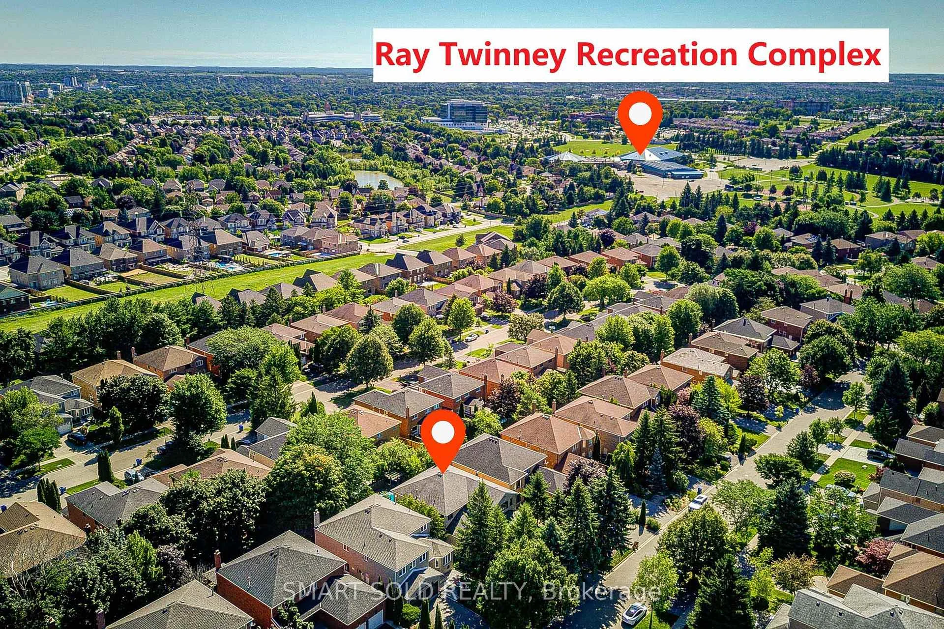 Photo 14 of 350 Kirby Crescent, Newmarket, Glenway Estates — HOMEH