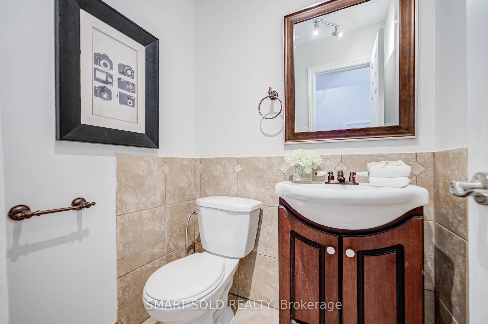 Photo 45 of 350 Kirby Crescent, Newmarket, Glenway Estates — HOMEH