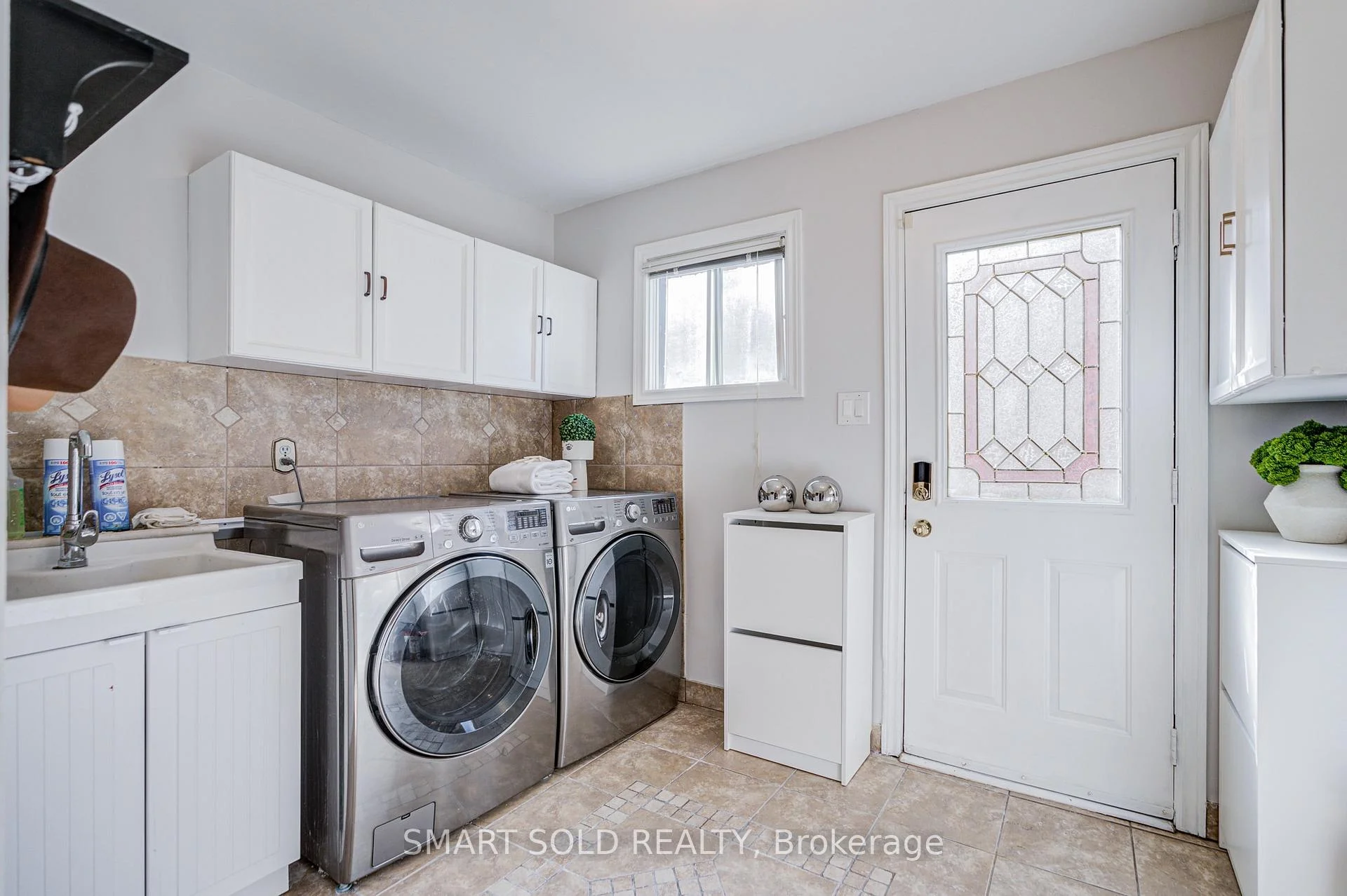 Photo 50 of 350 Kirby Crescent, Newmarket, Glenway Estates — HOMEH
