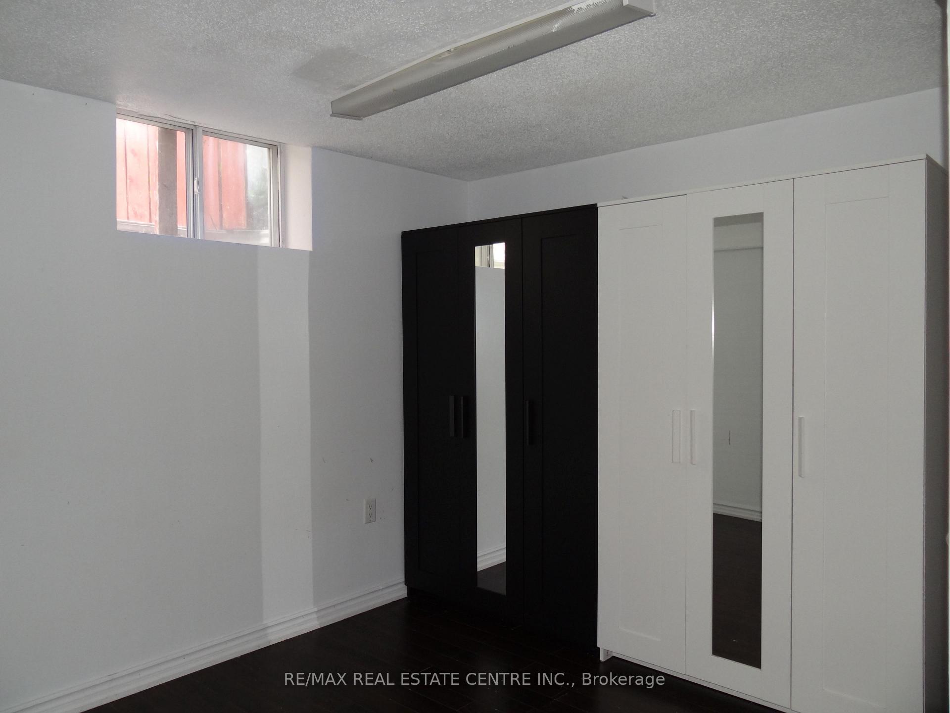 Photo 15 of 57 Meadowlark Drive, Brampton, Fletcher's Creek South — HOMEH