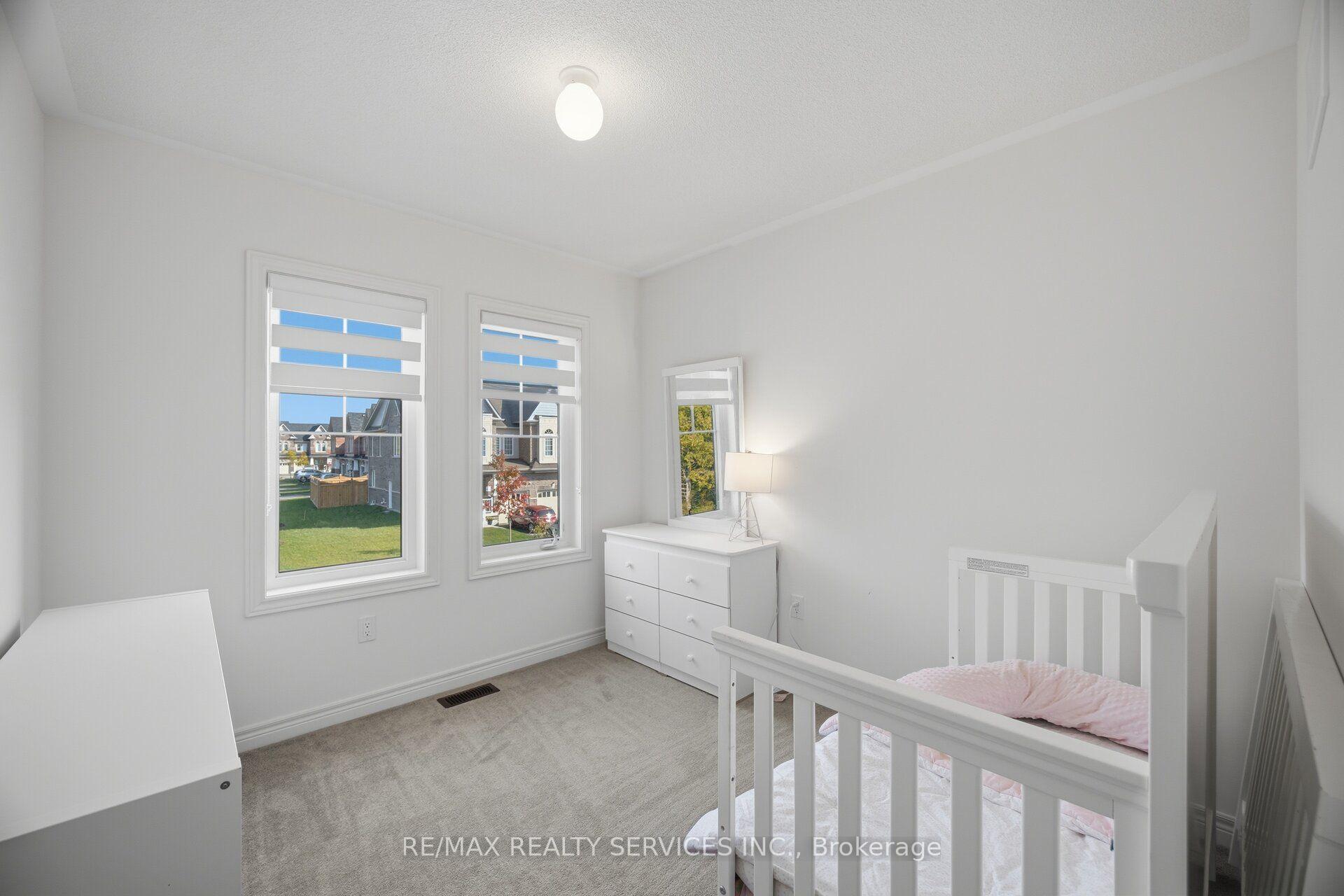 Photo 29 of 1221 Jim Brewster Circle, Oshawa, Eastdale — HOMEH