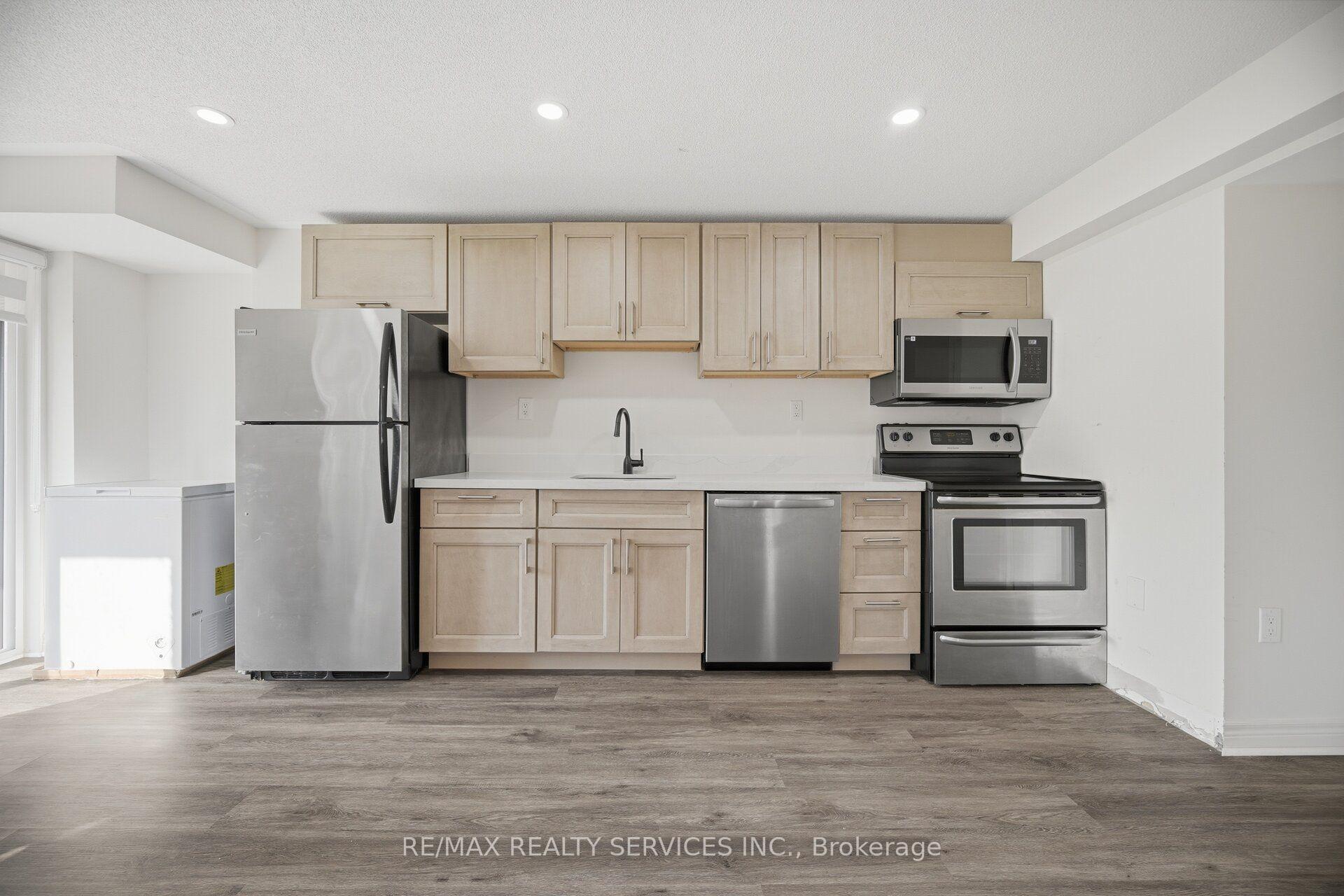 Photo 33 of 1221 Jim Brewster Circle, Oshawa, Eastdale — HOMEH