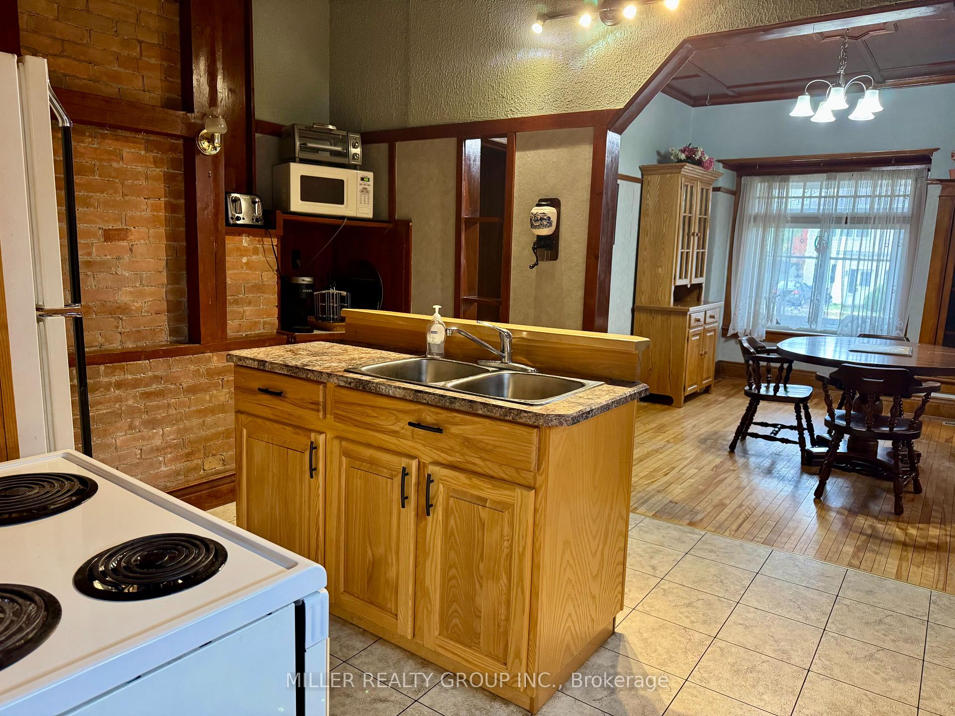 Photo 4 of 41 Beavis Terrace, Temiskaming Shores, New Liskeard — HOMEH