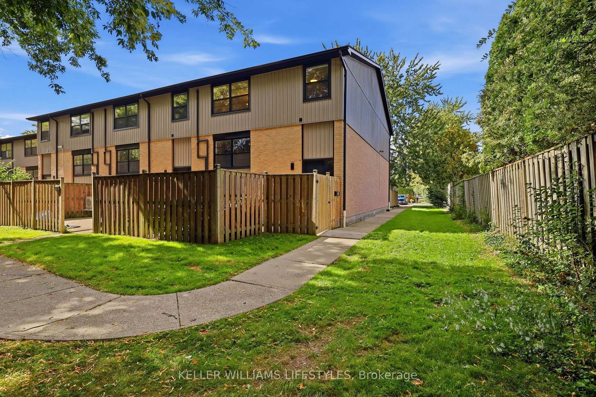 Photo of Unit 36, 105 Andover Drive