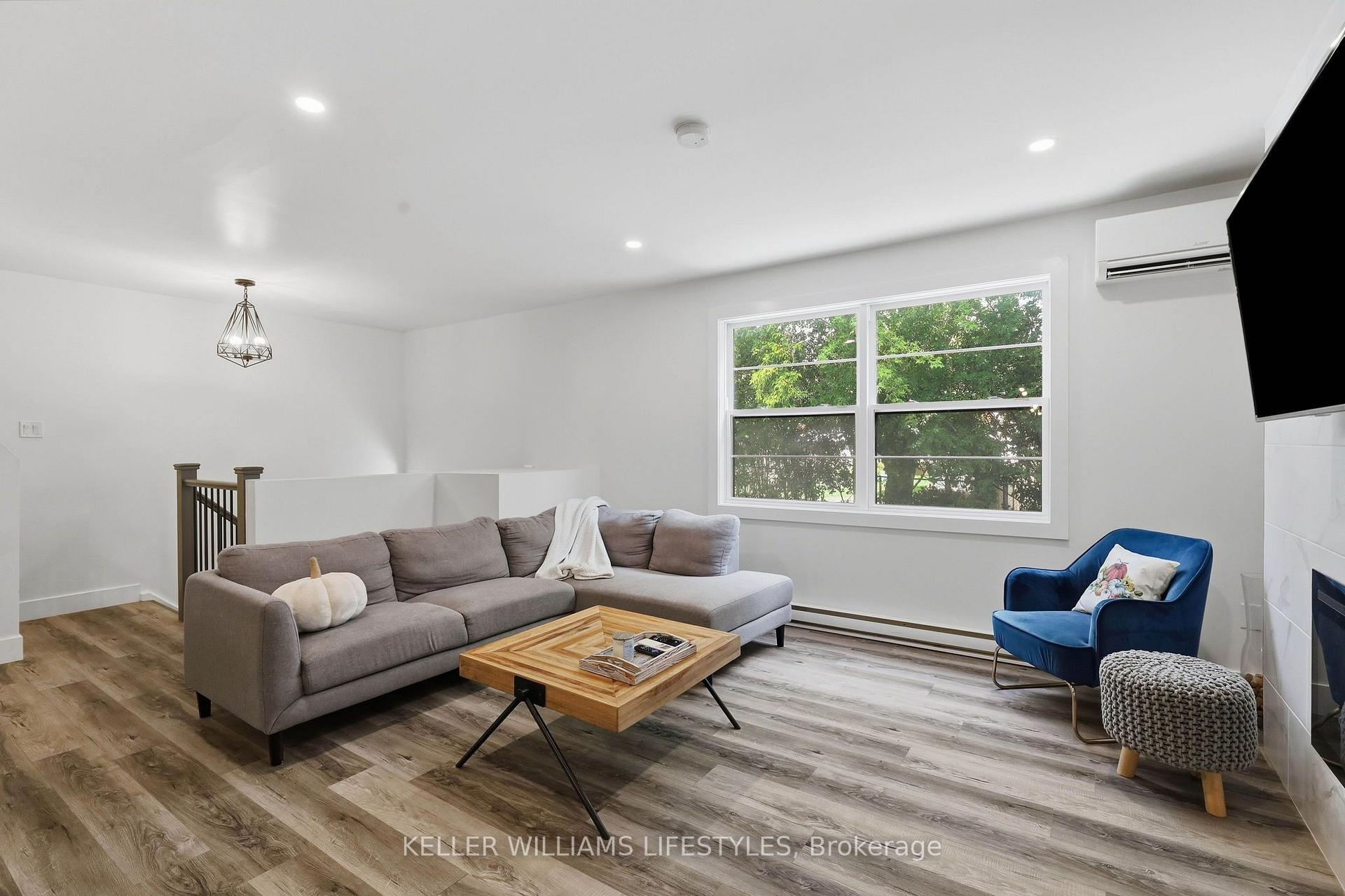 Photo 5 of Unit 36, 105 Andover Drive, London, South O — HOMEH