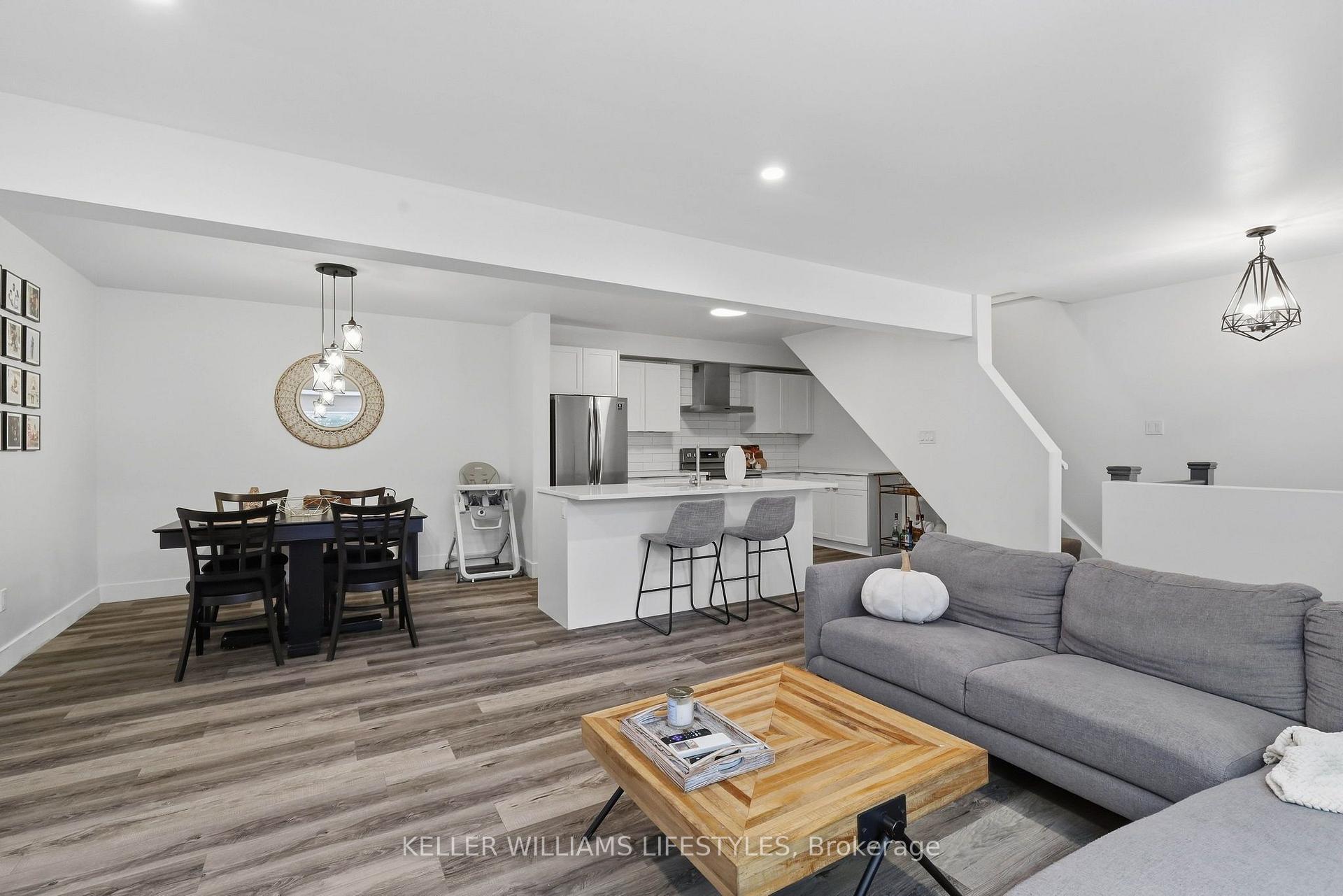 Photo 6 of Unit 36, 105 Andover Drive, London, South O — HOMEH