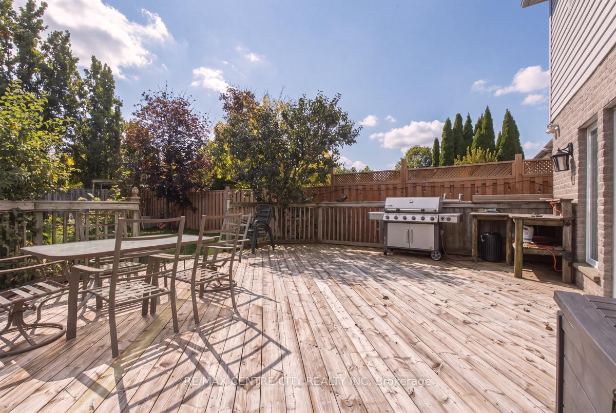 Photo 39 of 847 Whetherfield Street, London, North M — HOMEH